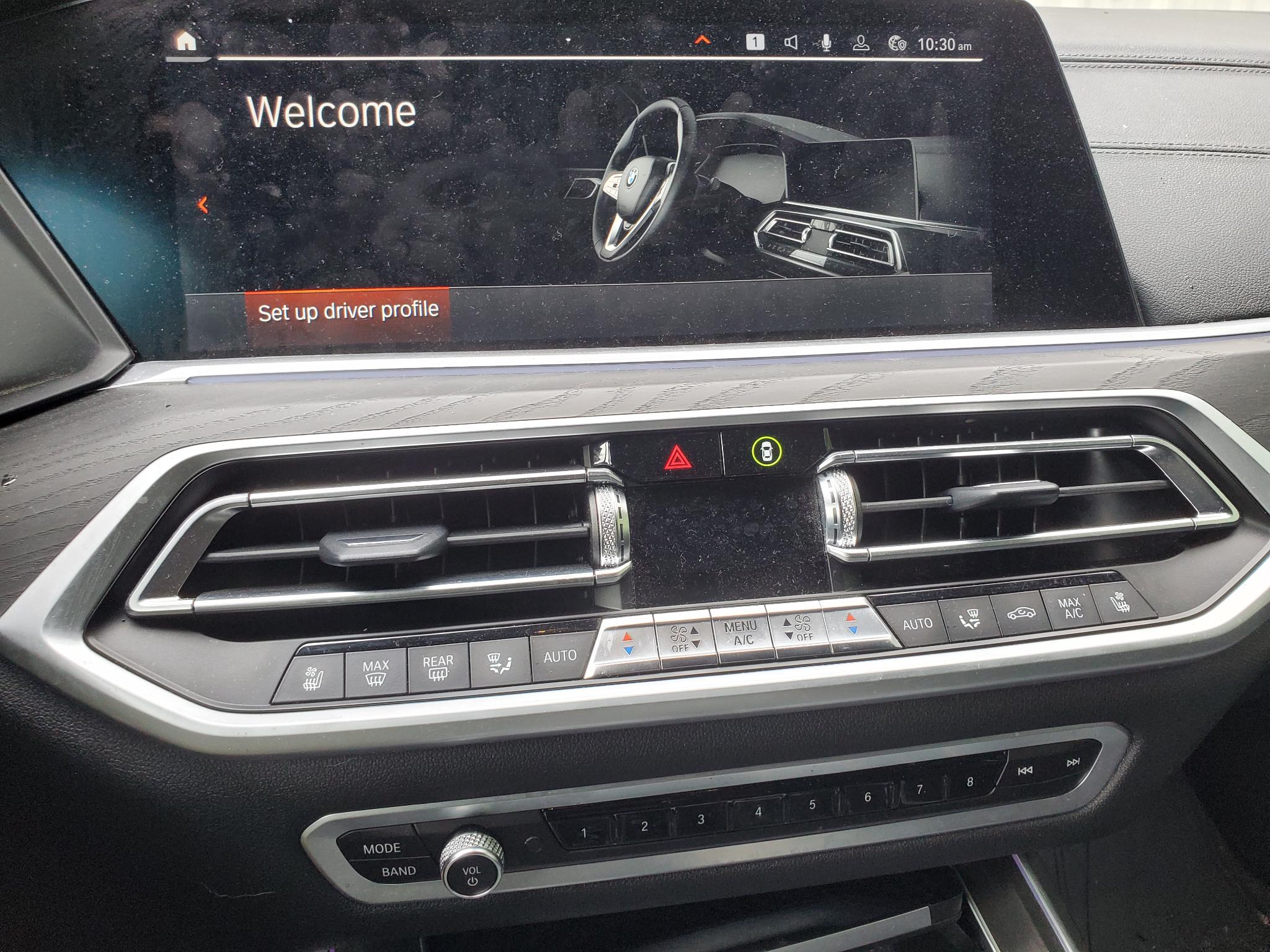 BMW X7 xDrive40i Sports Activity Vehicle 2022