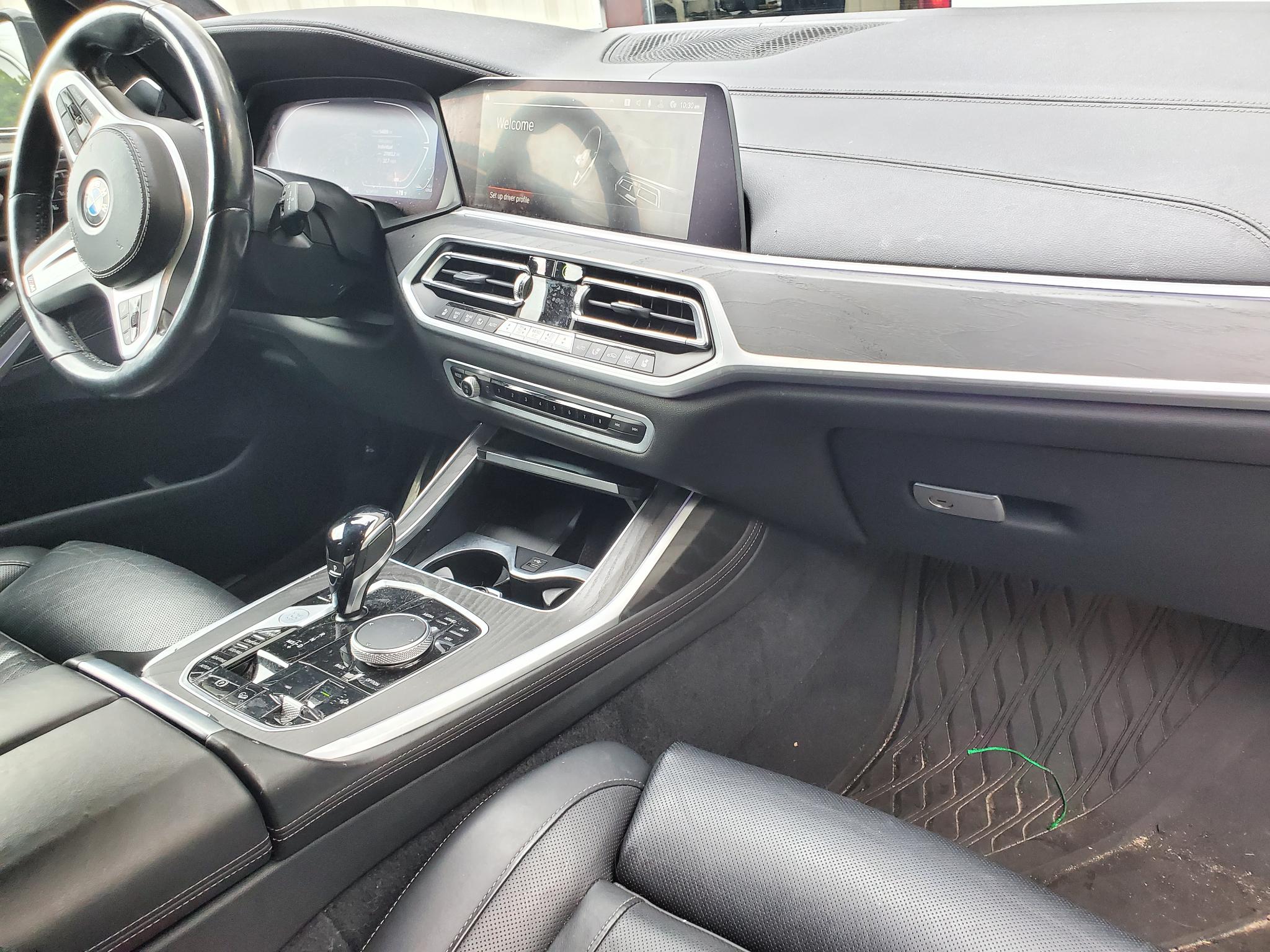 BMW X7 xDrive40i Sports Activity Vehicle 2022