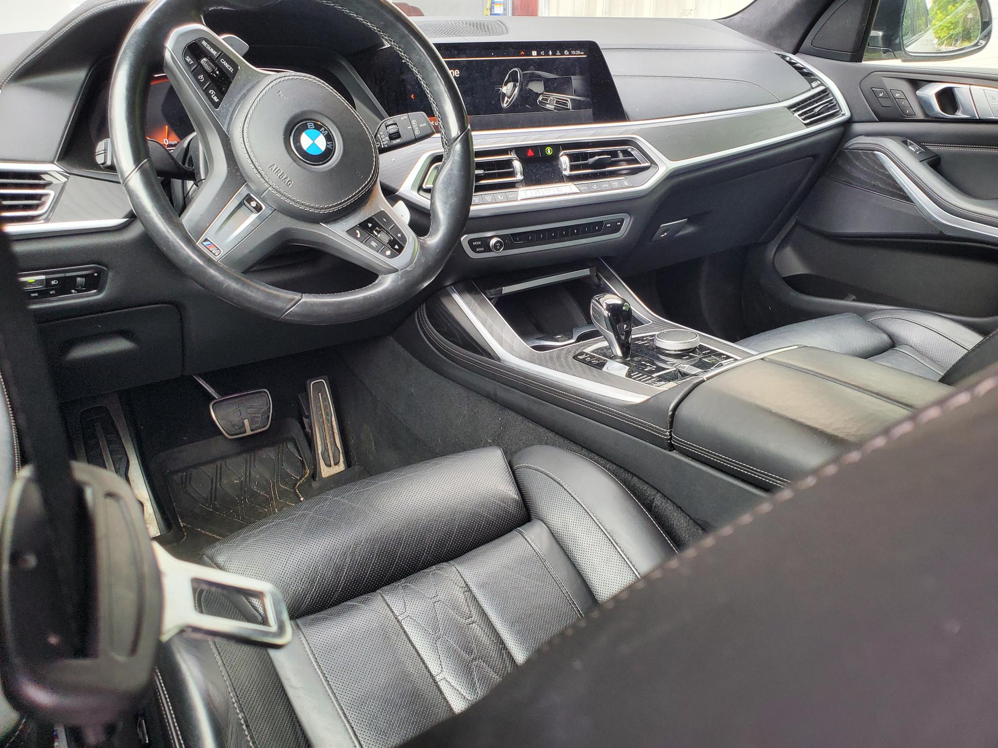 BMW X7 xDrive40i Sports Activity Vehicle 2022