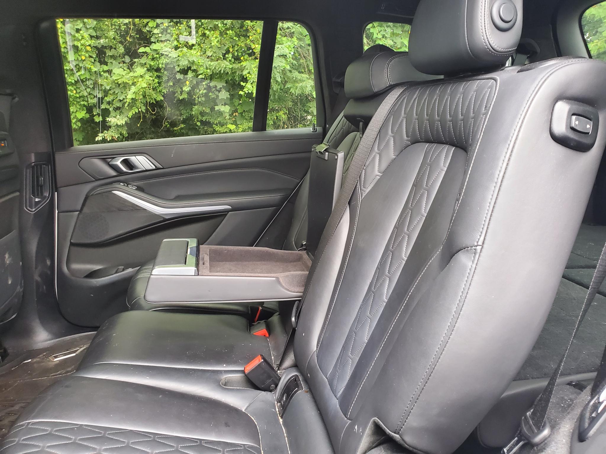BMW X7 xDrive40i Sports Activity Vehicle 2022