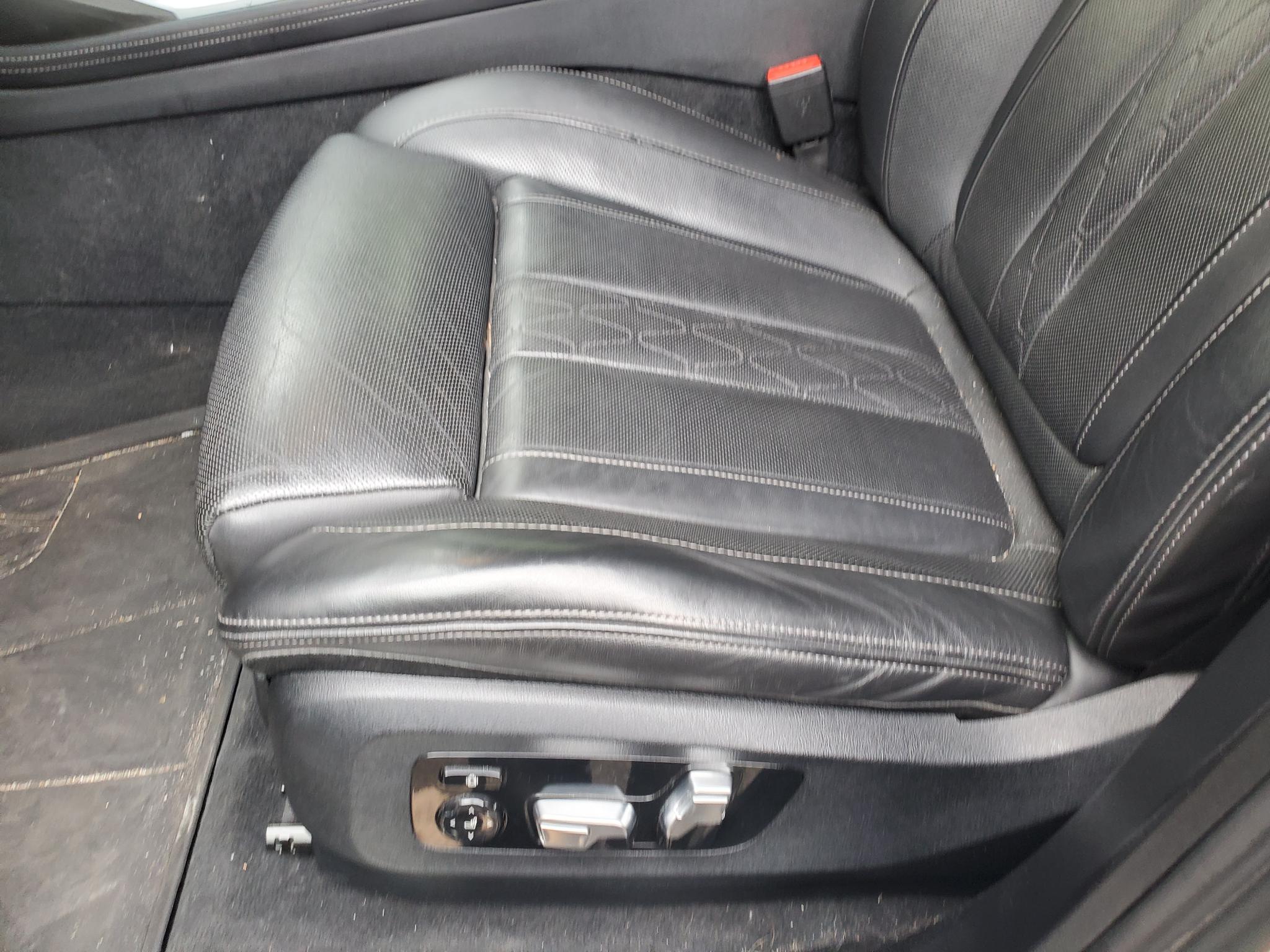 BMW X7 xDrive40i Sports Activity Vehicle 2022