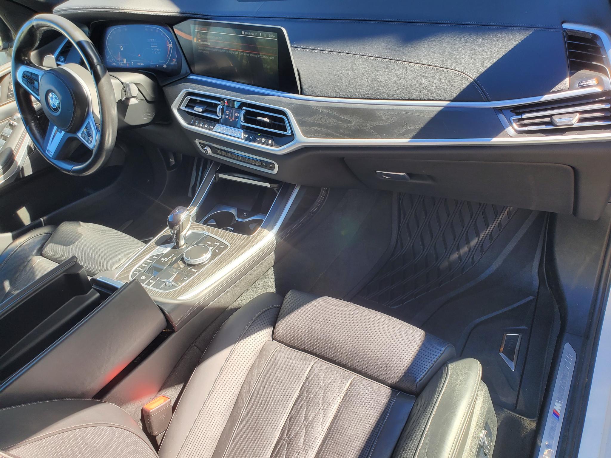 BMW X7  2022