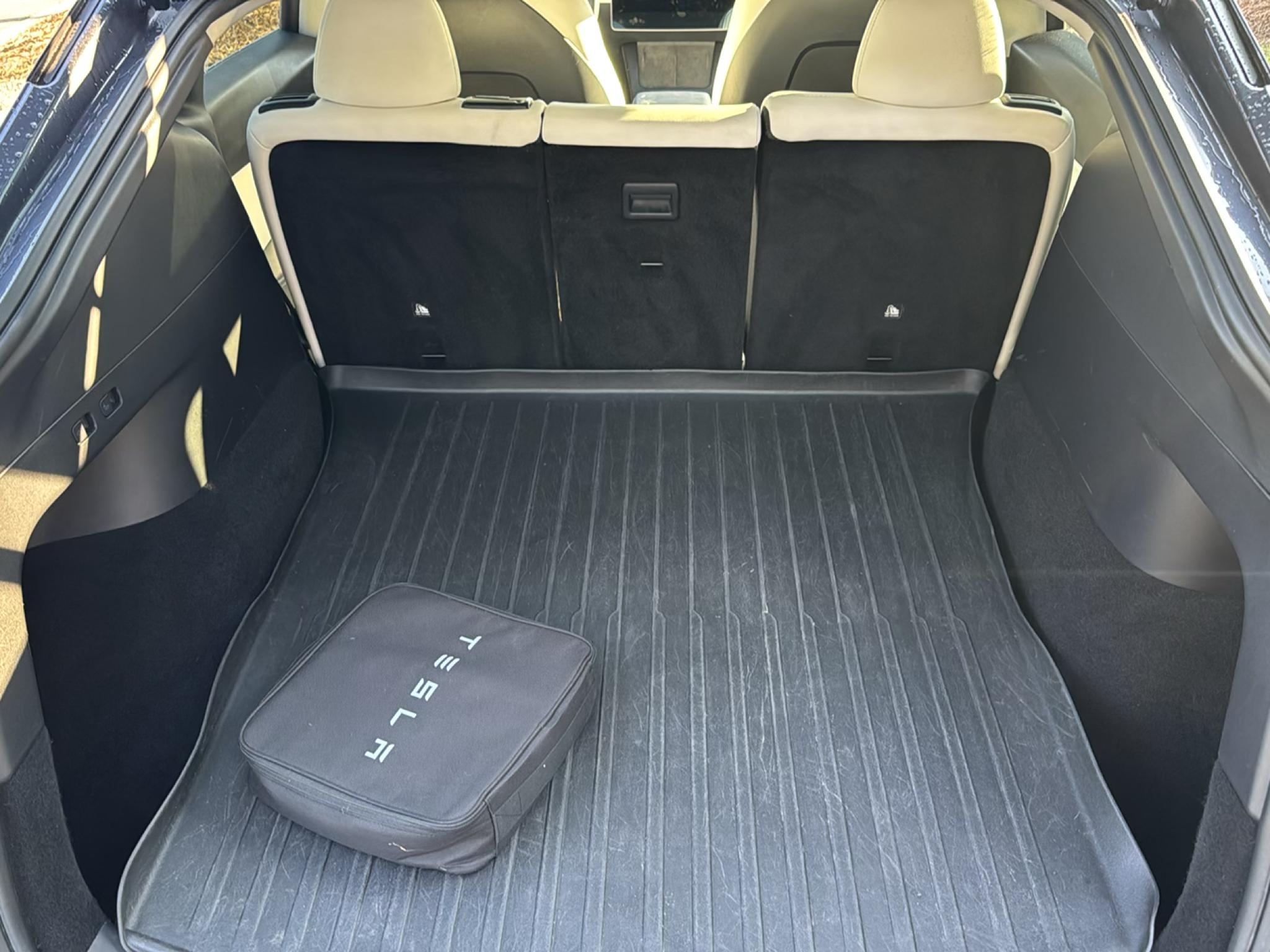 Tesla Model Y Long Range AWD 2021