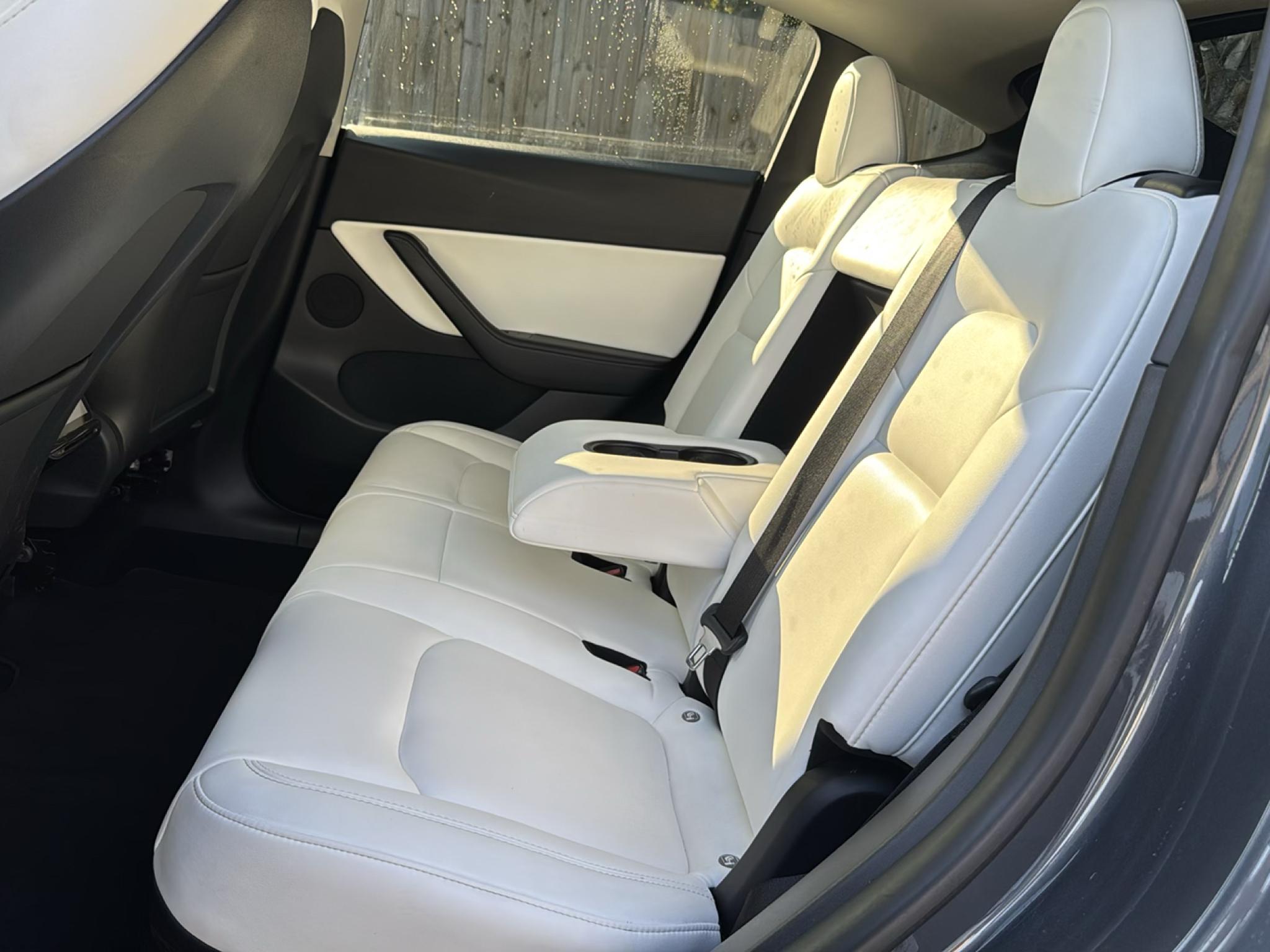 Tesla Model Y Long Range AWD 2021