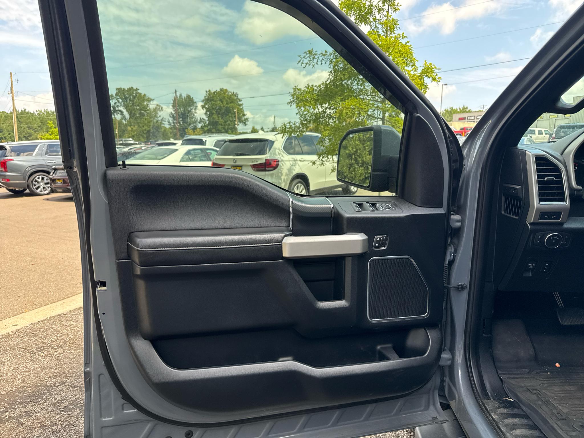 Ford F-150  2019