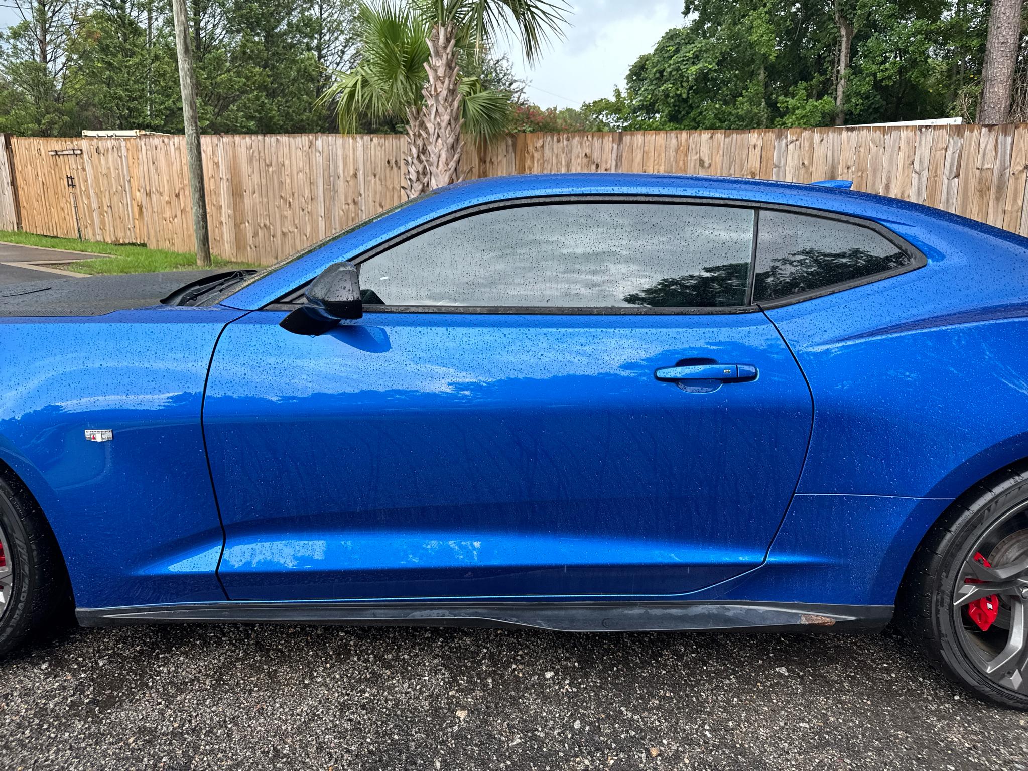 Chevrolet Camaro 2dr Cpe 1SS 2017
