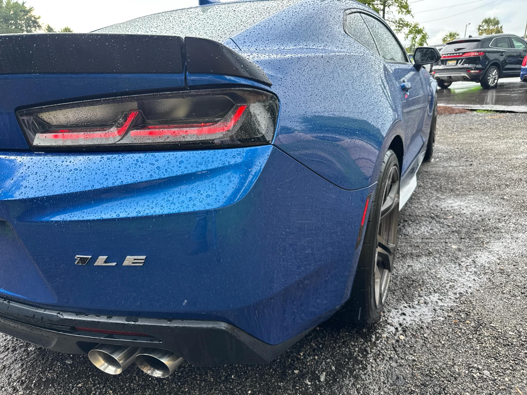 Chevrolet Camaro 2dr Cpe 1SS 2017