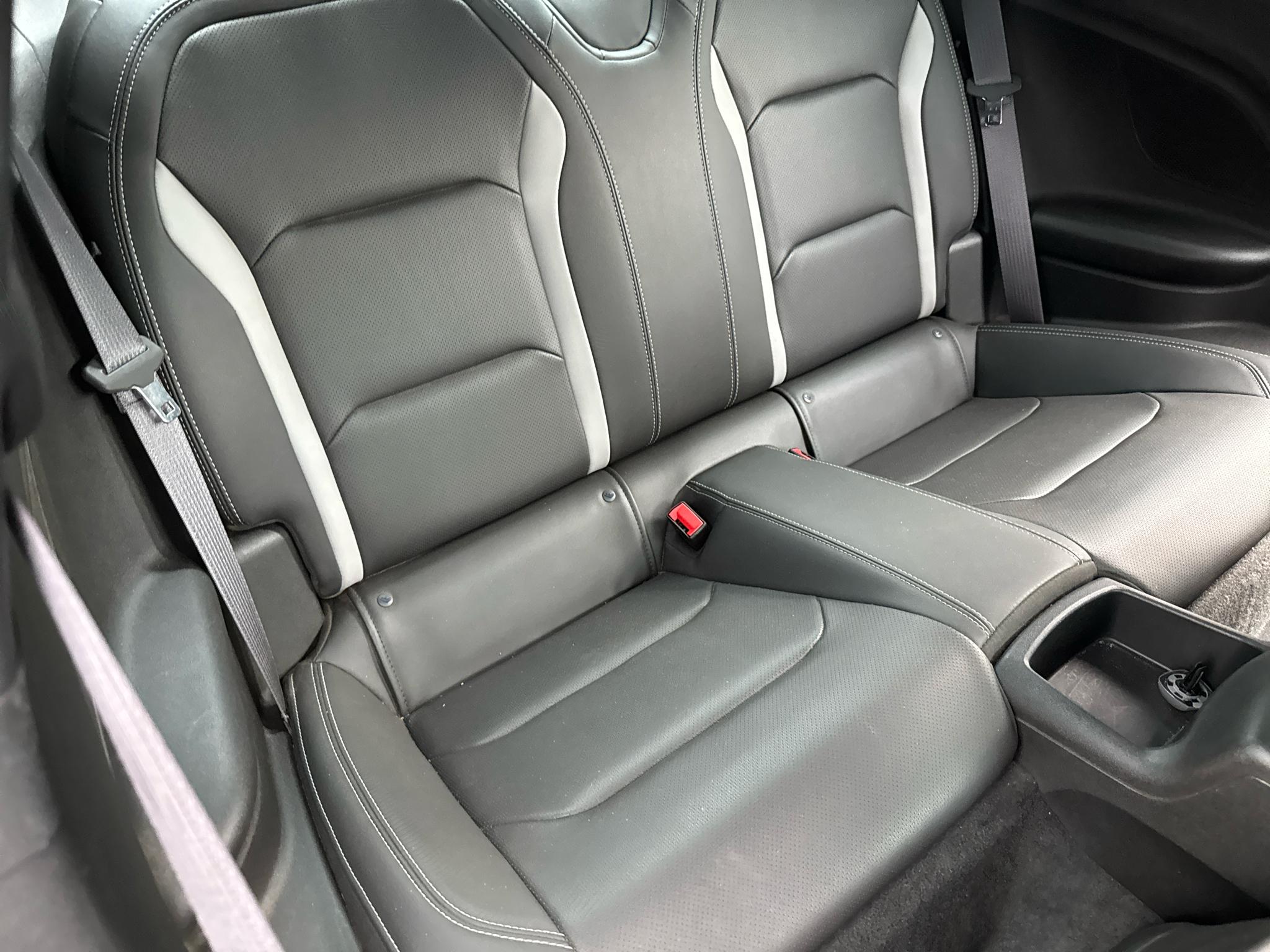 Chevrolet Camaro 2dr Cpe 1SS 2017