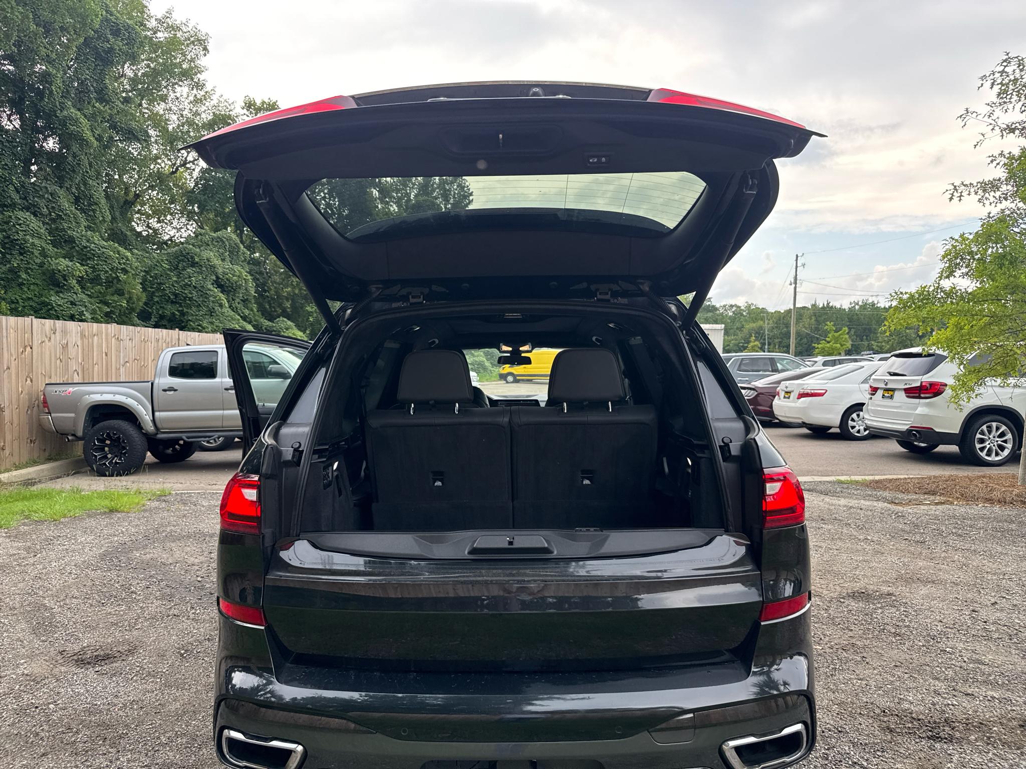 BMW X7 xDrive50i Sports Activity Vehicle 2019