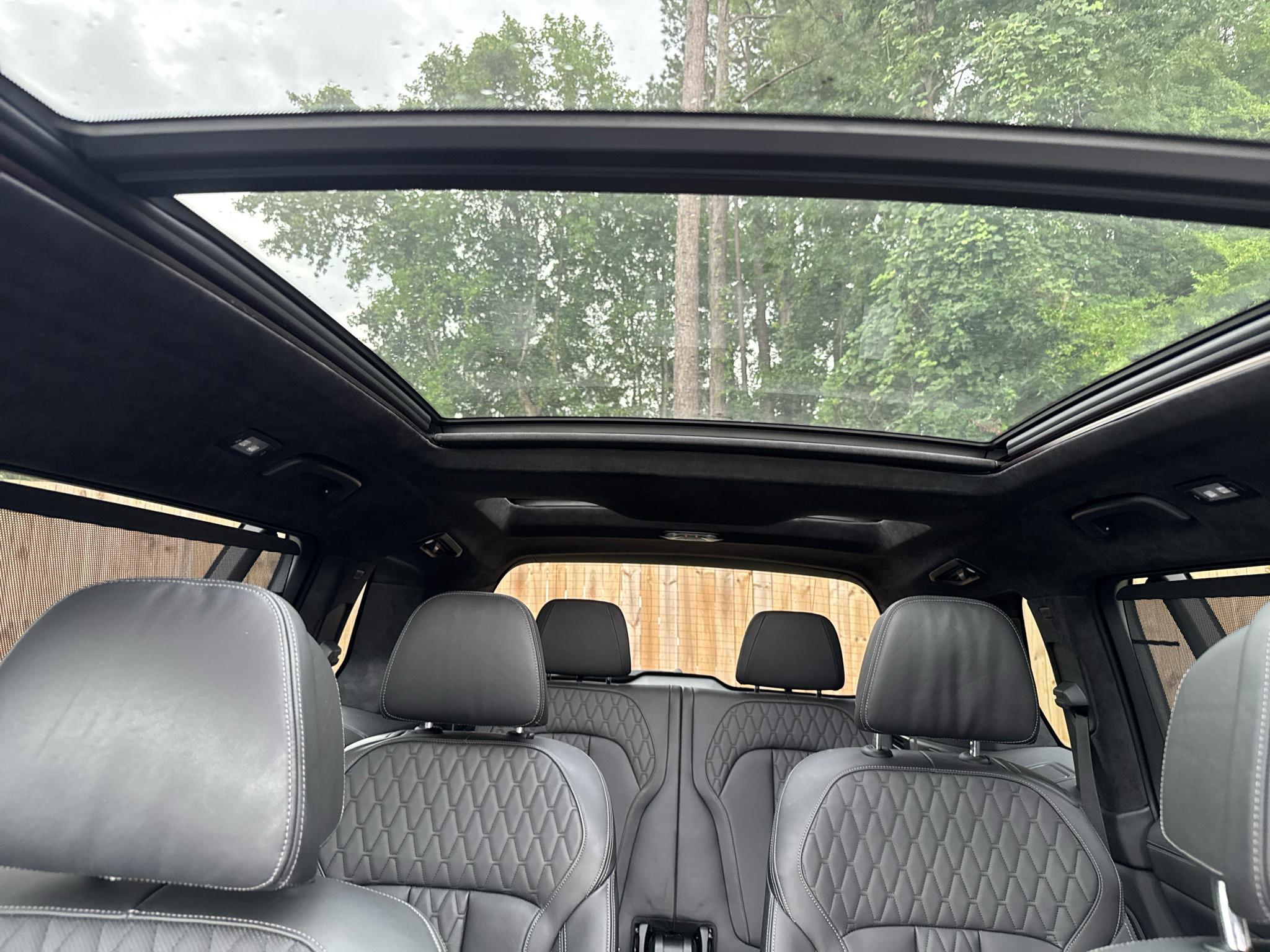 BMW X7 xDrive50i Sports Activity Vehicle 2019