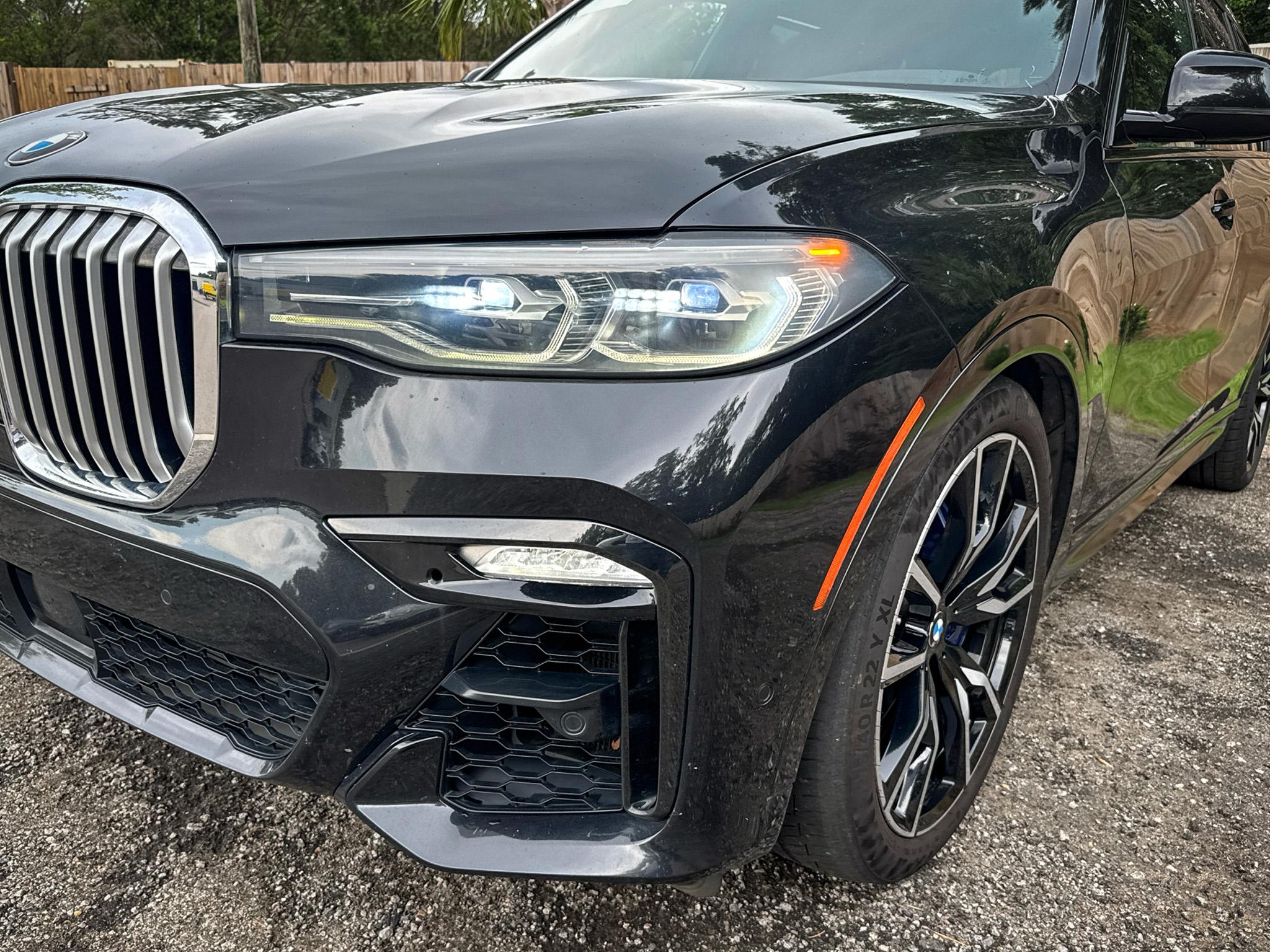 BMW X7 xDrive50i Sports Activity Vehicle 2019