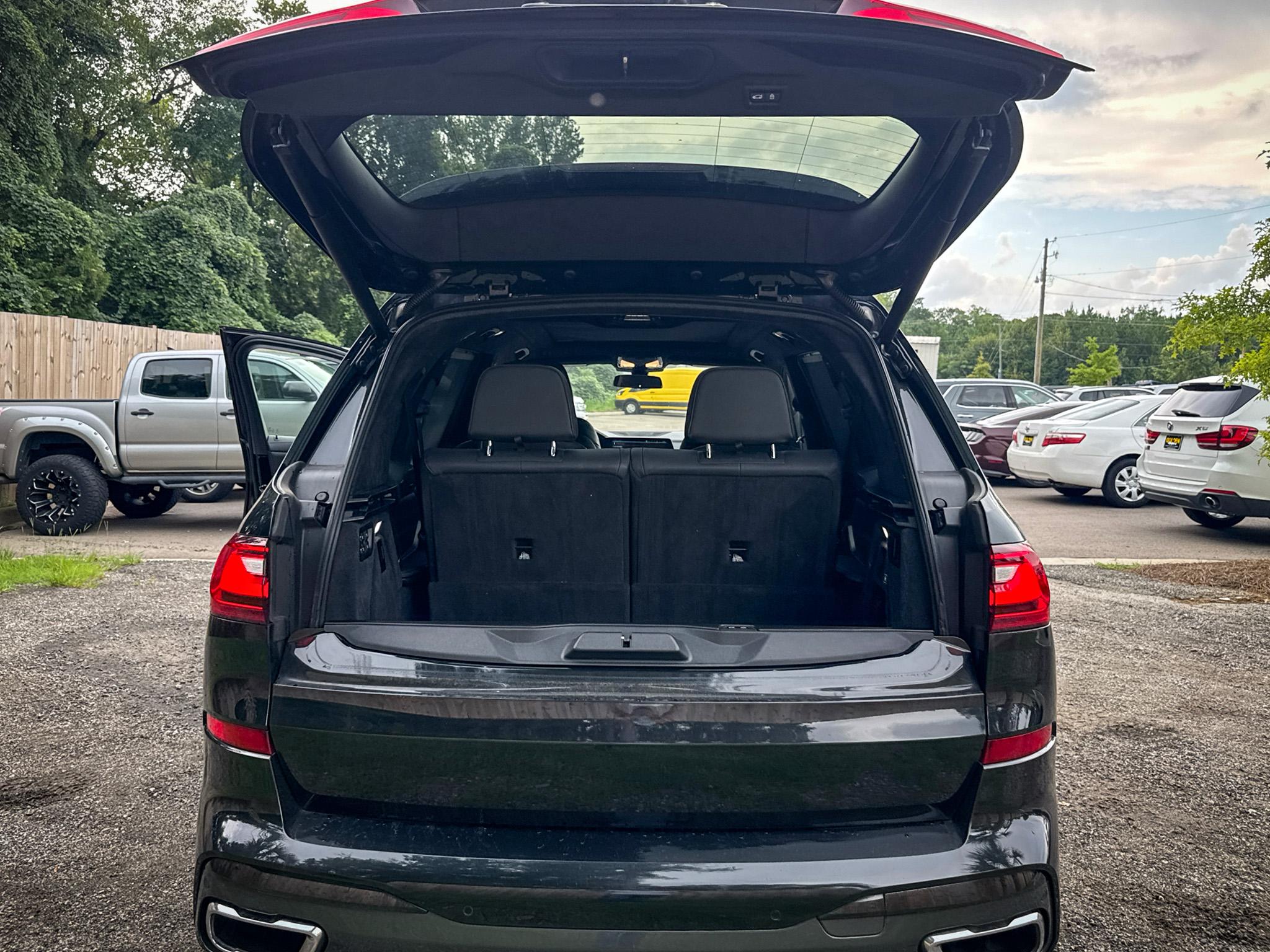 BMW X7 xDrive50i Sports Activity Vehicle 2019