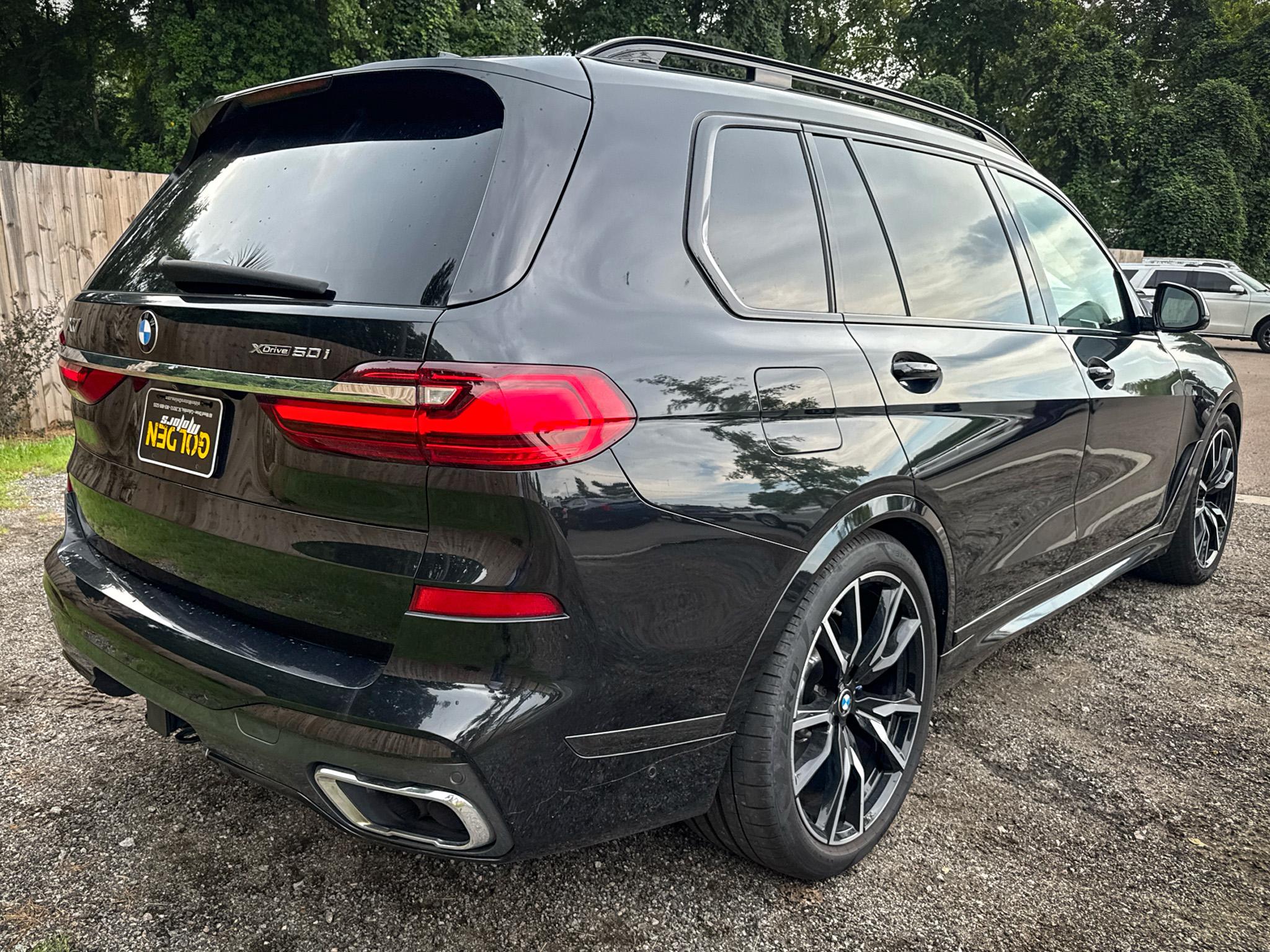 BMW X7 xDrive50i Sports Activity Vehicle 2019