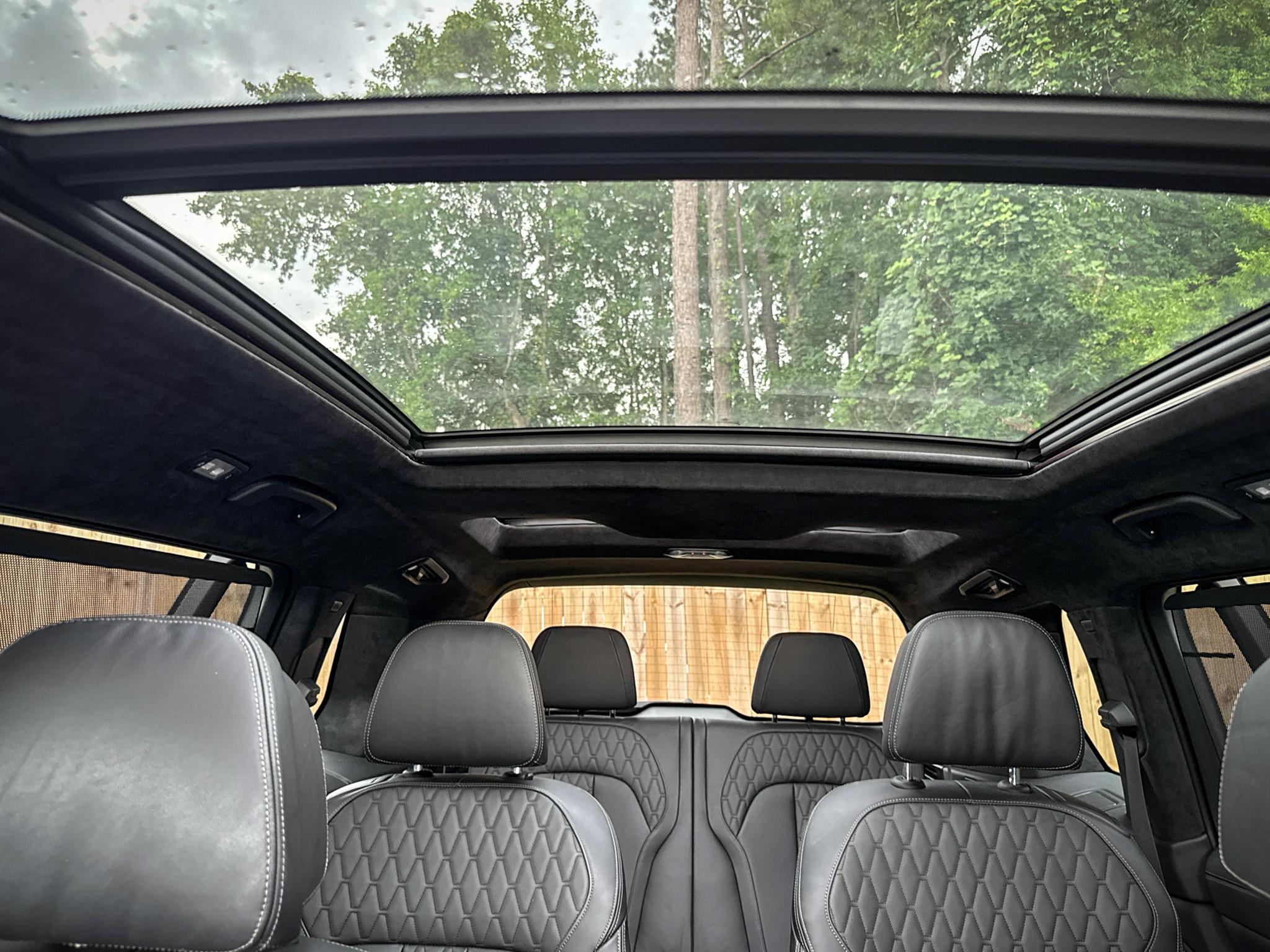 BMW X7 xDrive50i Sports Activity Vehicle 2019