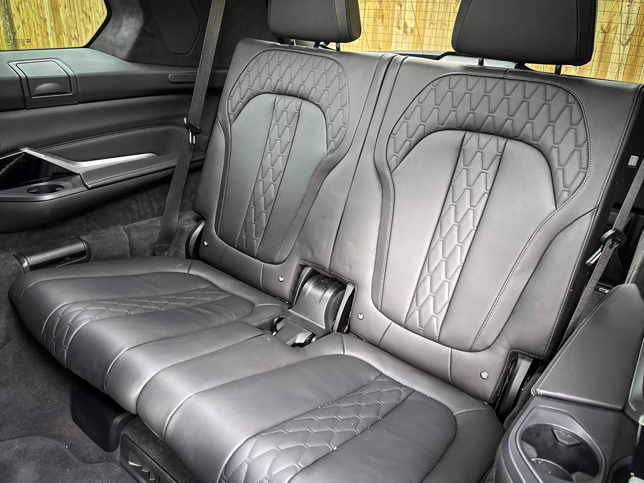 BMW X7 xDrive50i Sports Activity Vehicle 2019