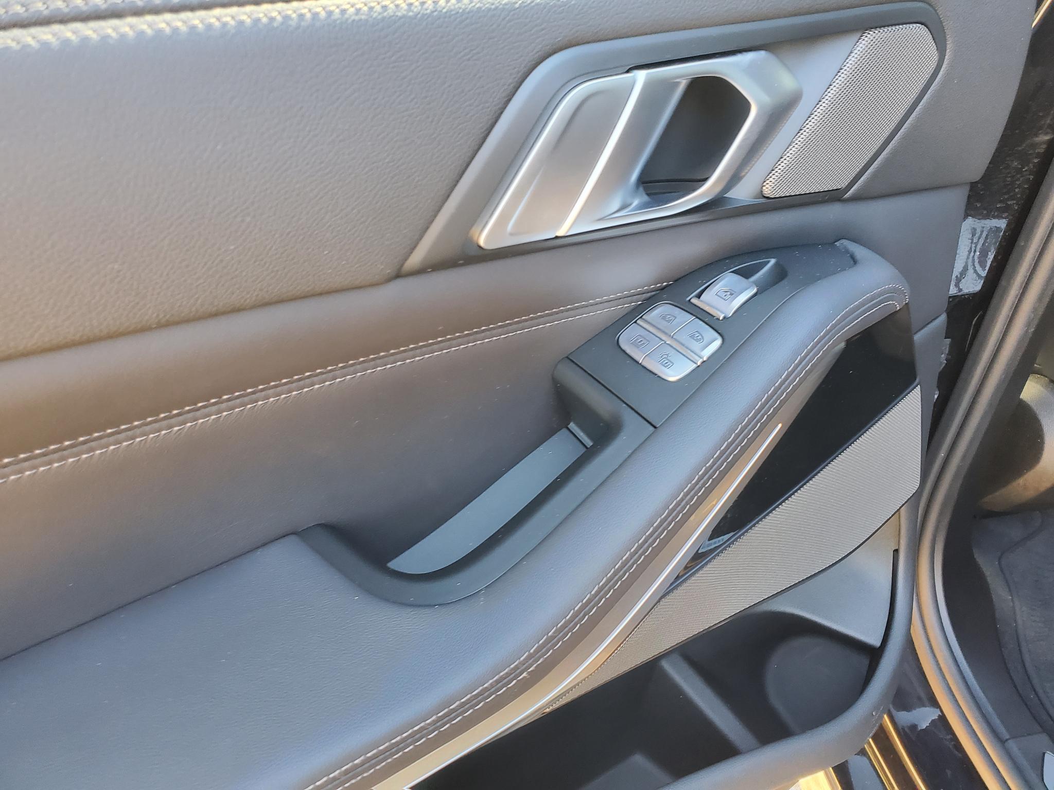 BMW X7 xDrive50i Sports Activity Vehicle 2019