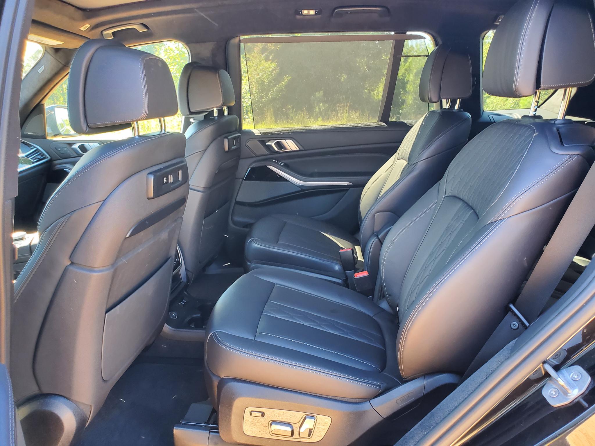 BMW X7 xDrive50i Sports Activity Vehicle 2019