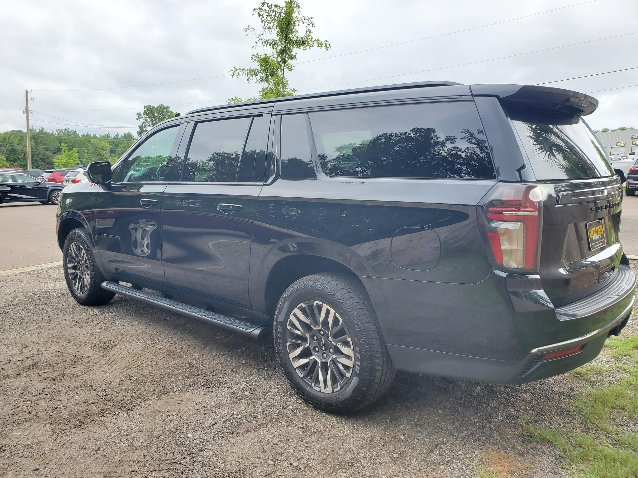Chevrolet Suburban 4WD 4dr Z71 2021