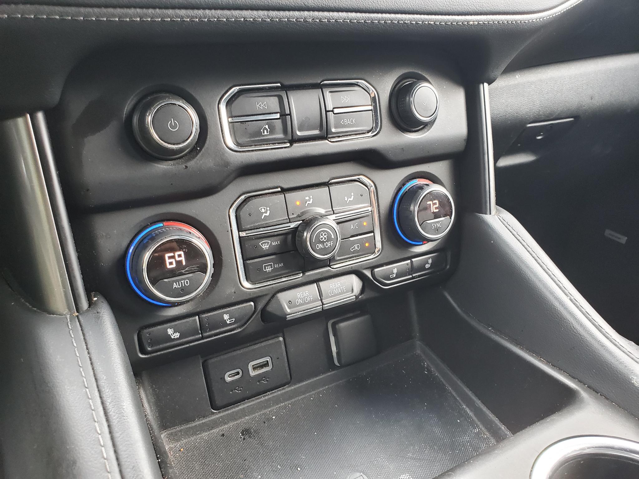 Chevrolet Suburban 4WD 4dr Z71 2021