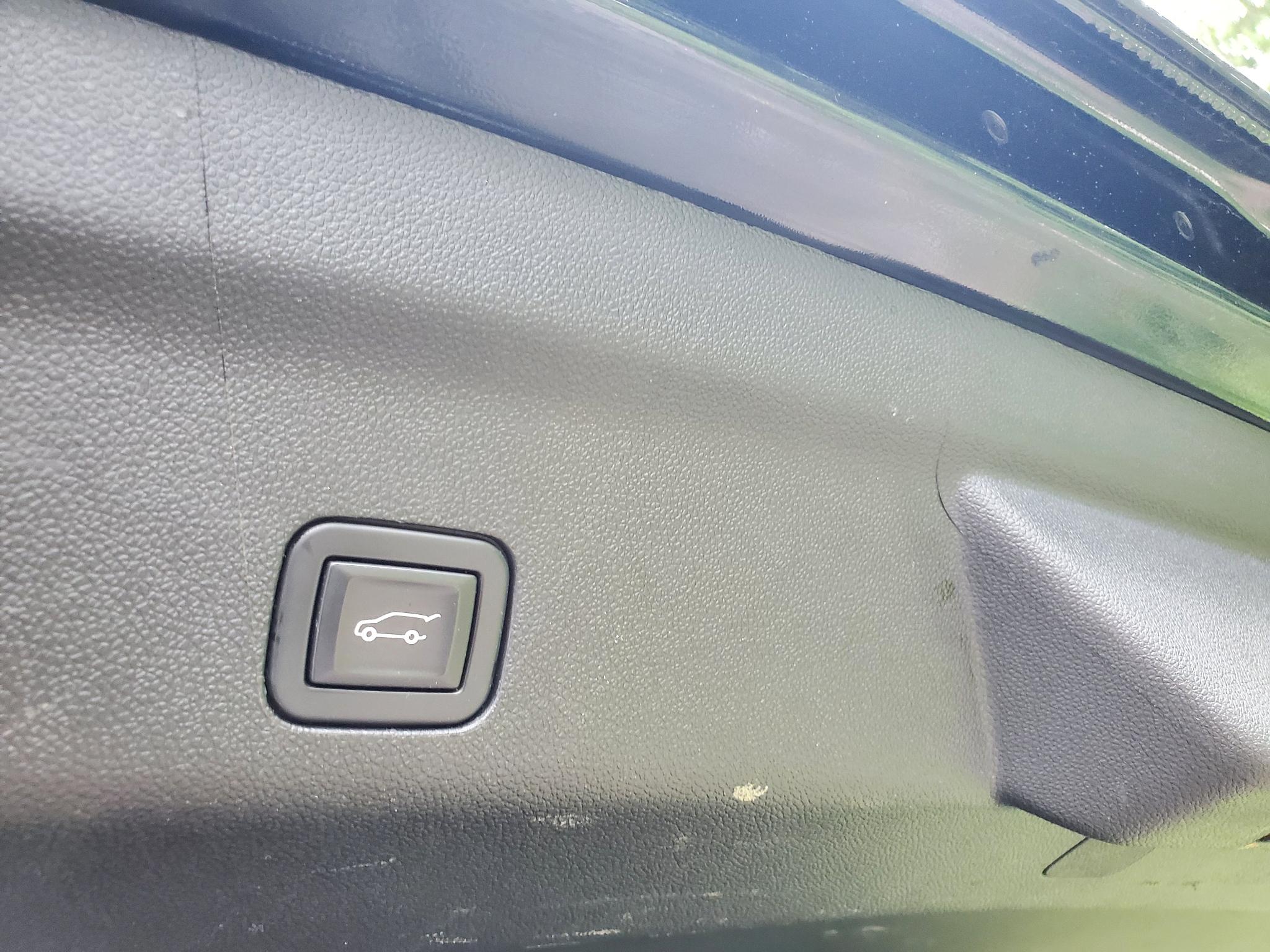 Chevrolet Suburban 4WD 4dr Z71 2021