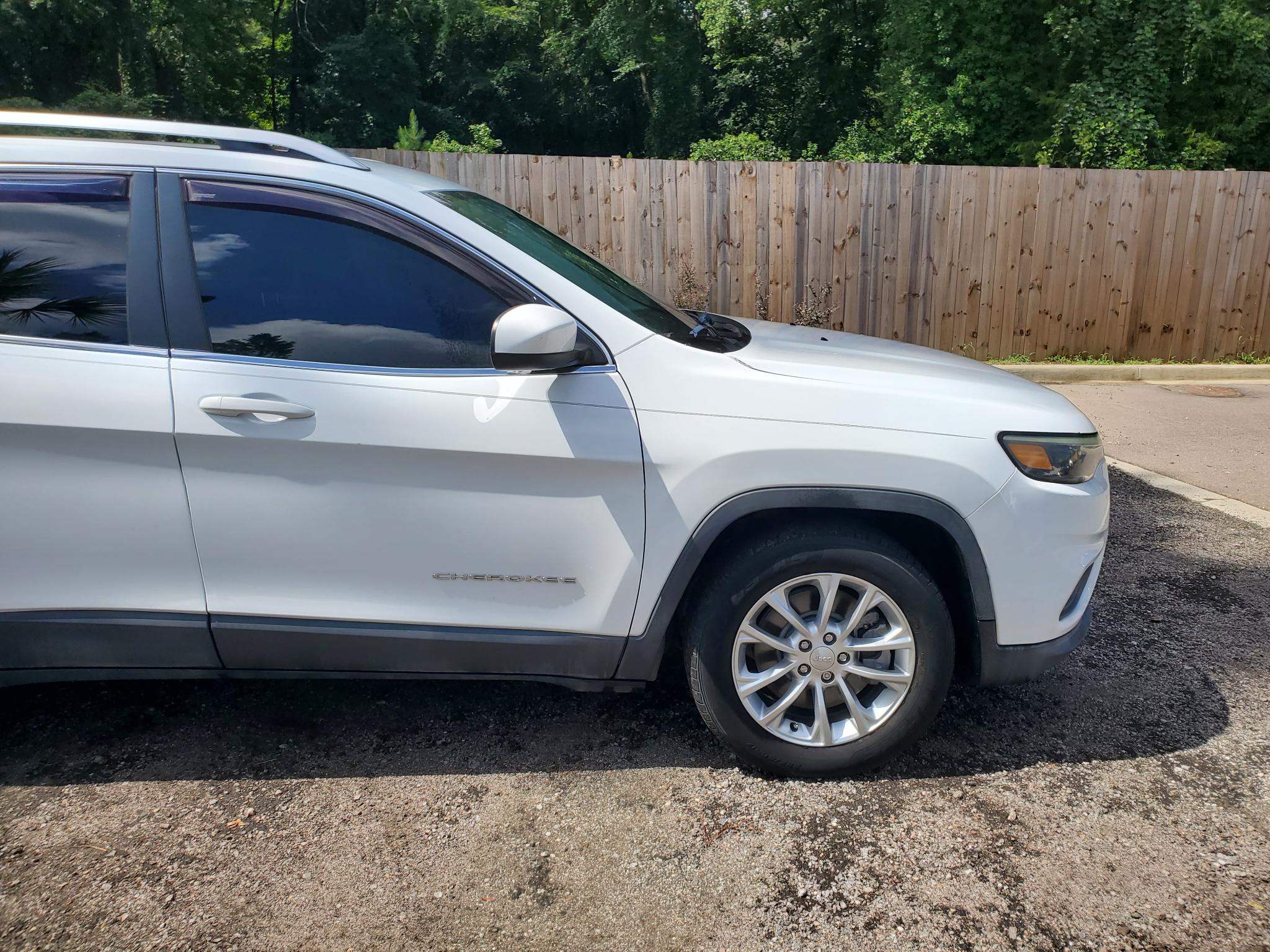 Jeep Cherokee Latitude FWD 2019