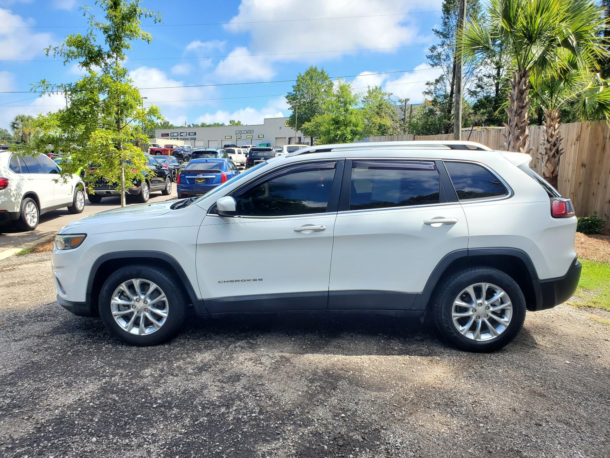 Jeep Cherokee Latitude FWD 2019