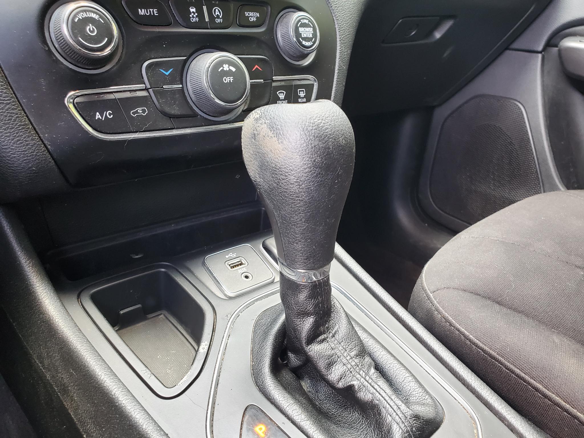 Jeep Cherokee Latitude FWD 2019