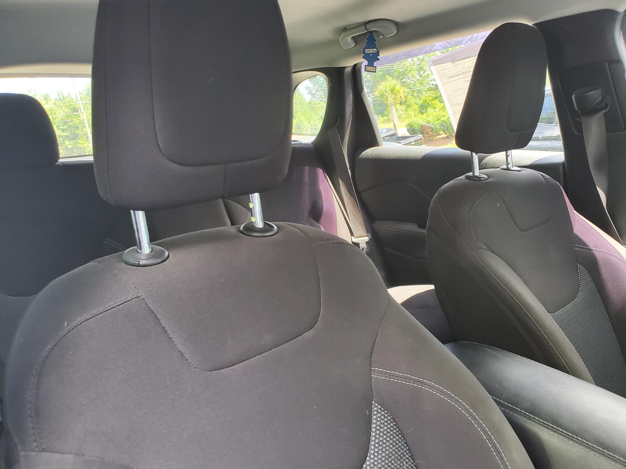 Jeep Cherokee Latitude FWD 2019