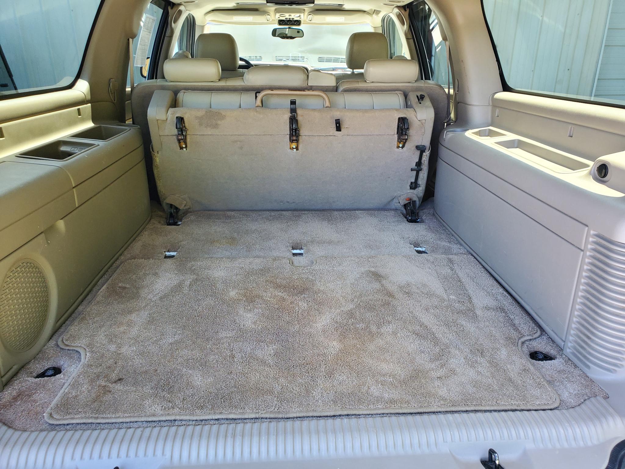 Chevrolet Suburban 4dr 1500 4WD Z71 2003