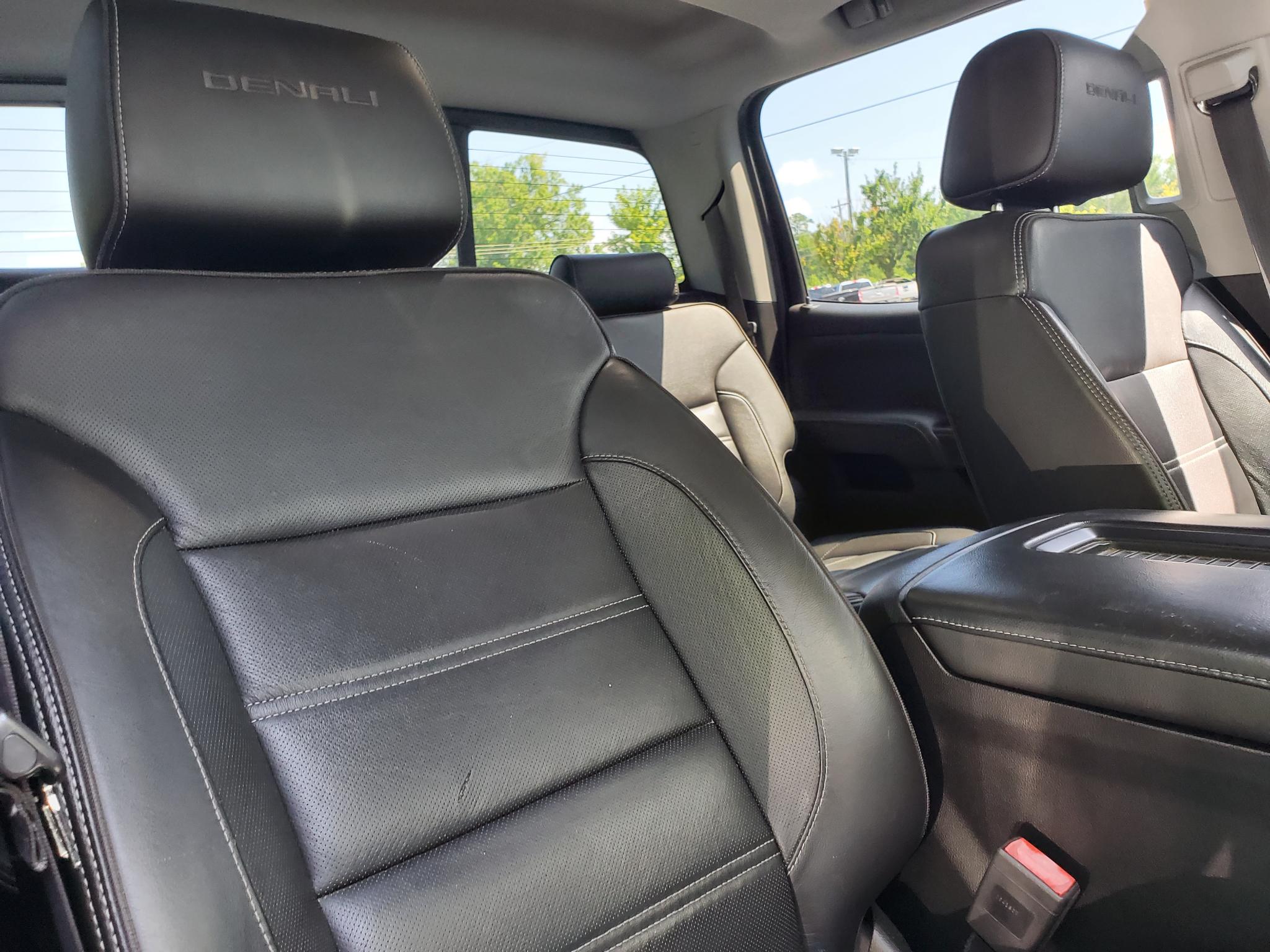 GMC Sierra 2500HD 4WD Crew Cab 153.7" Denali 2018