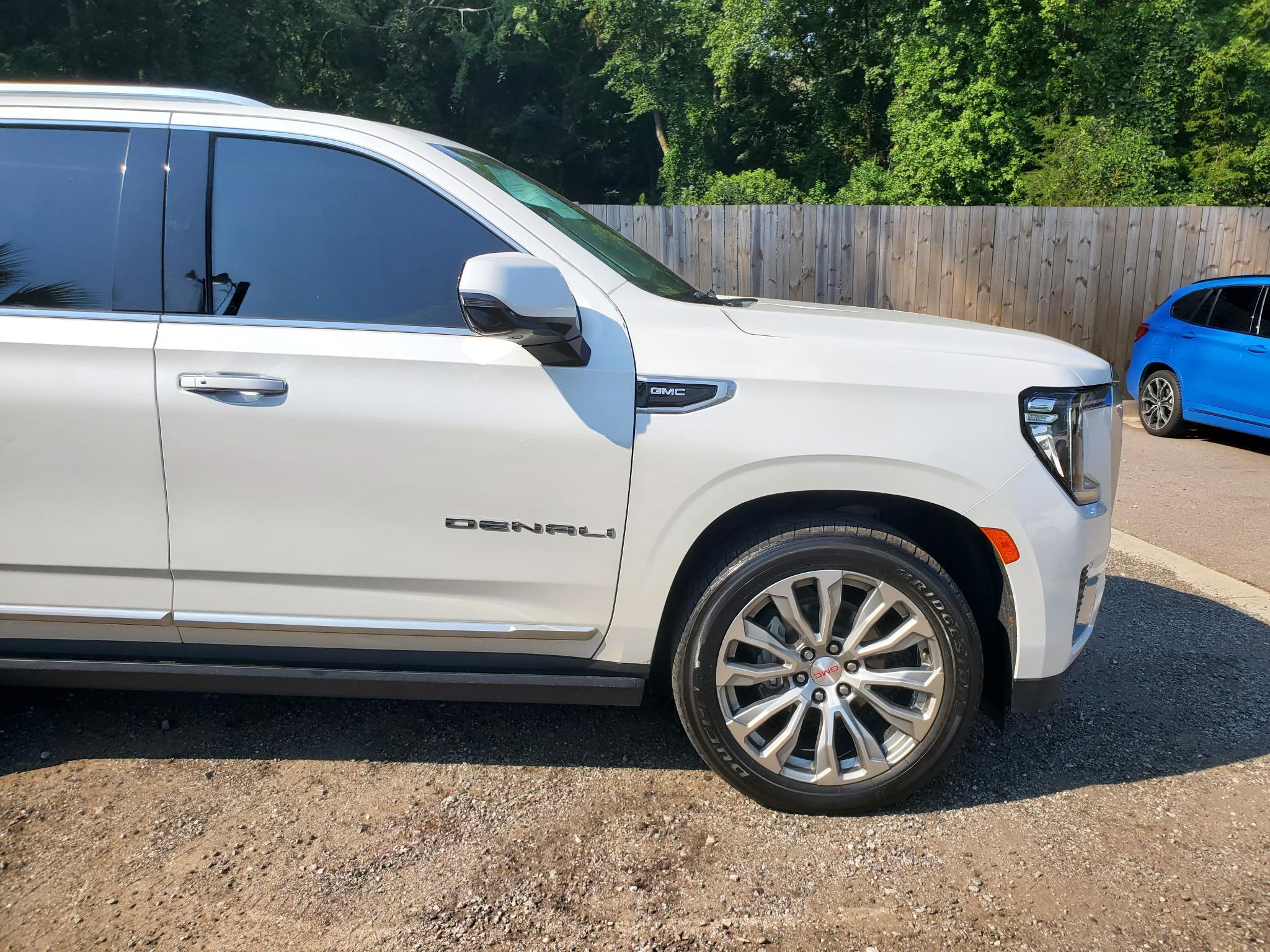GMC Yukon 4WD 4dr Denali 2021