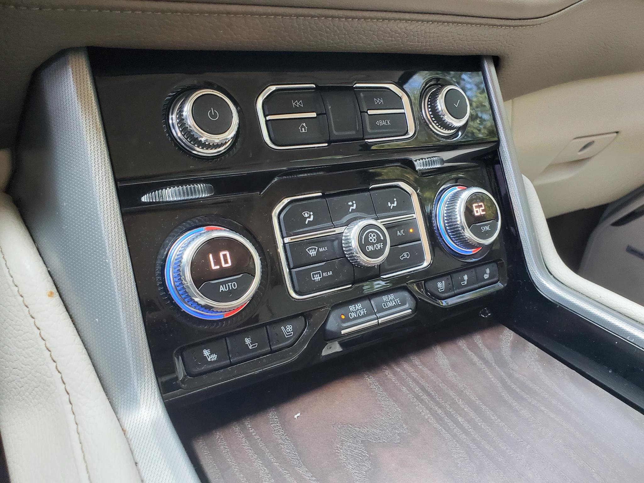 GMC Yukon 4WD 4dr Denali 2021