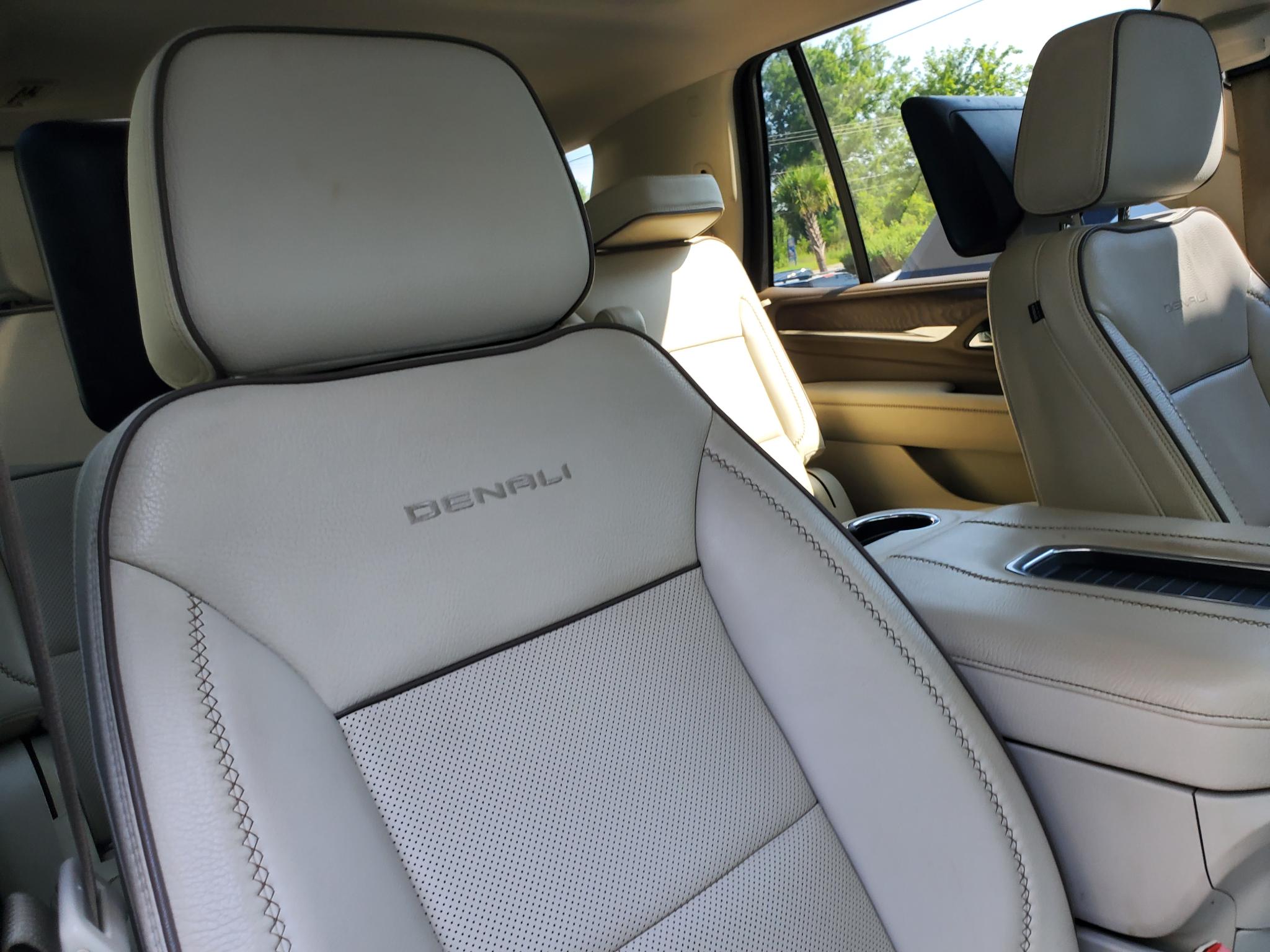 GMC Yukon 4WD 4dr Denali 2021
