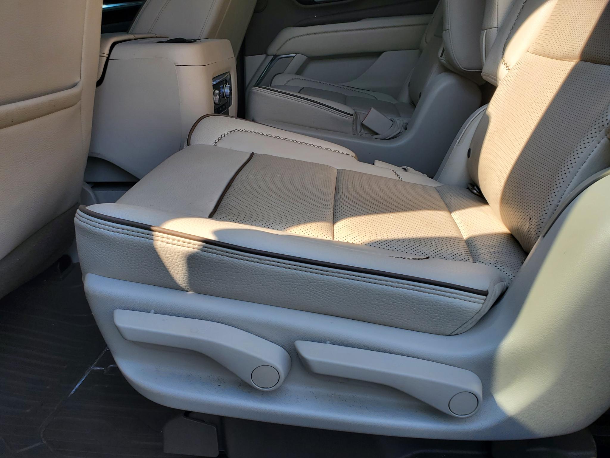 GMC Yukon 4WD 4dr Denali 2021