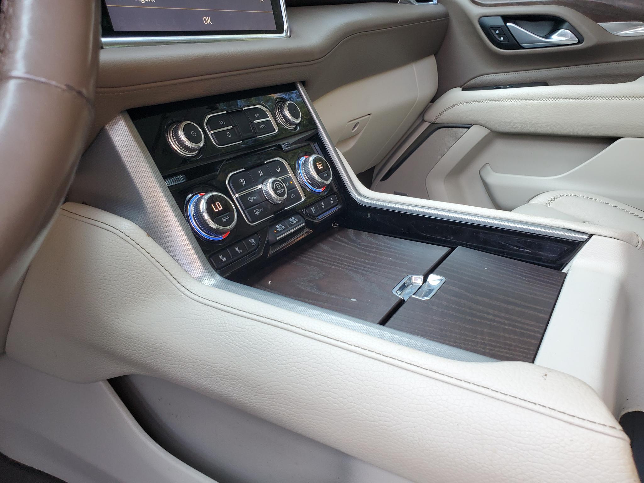 GMC Yukon 4WD 4dr Denali 2021