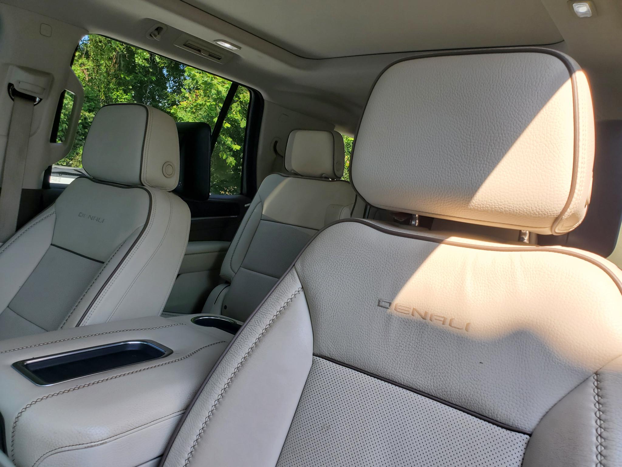 GMC Yukon 4WD 4dr Denali 2021