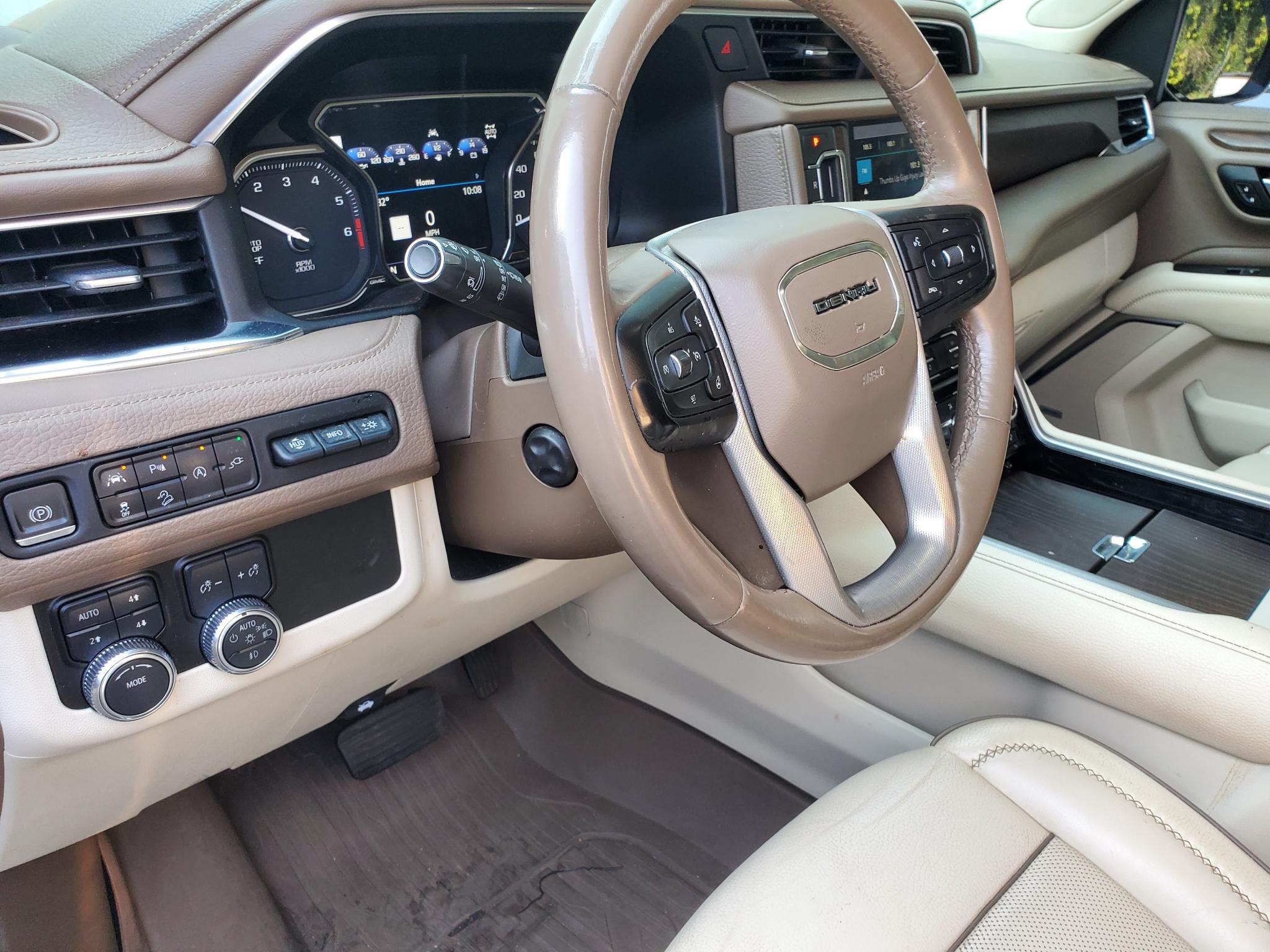 GMC Yukon 4WD 4dr Denali 2021
