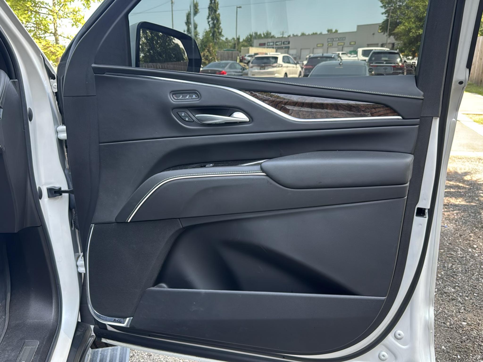 Cadillac Escalade 4WD 4dr Sport Platinum 2021
