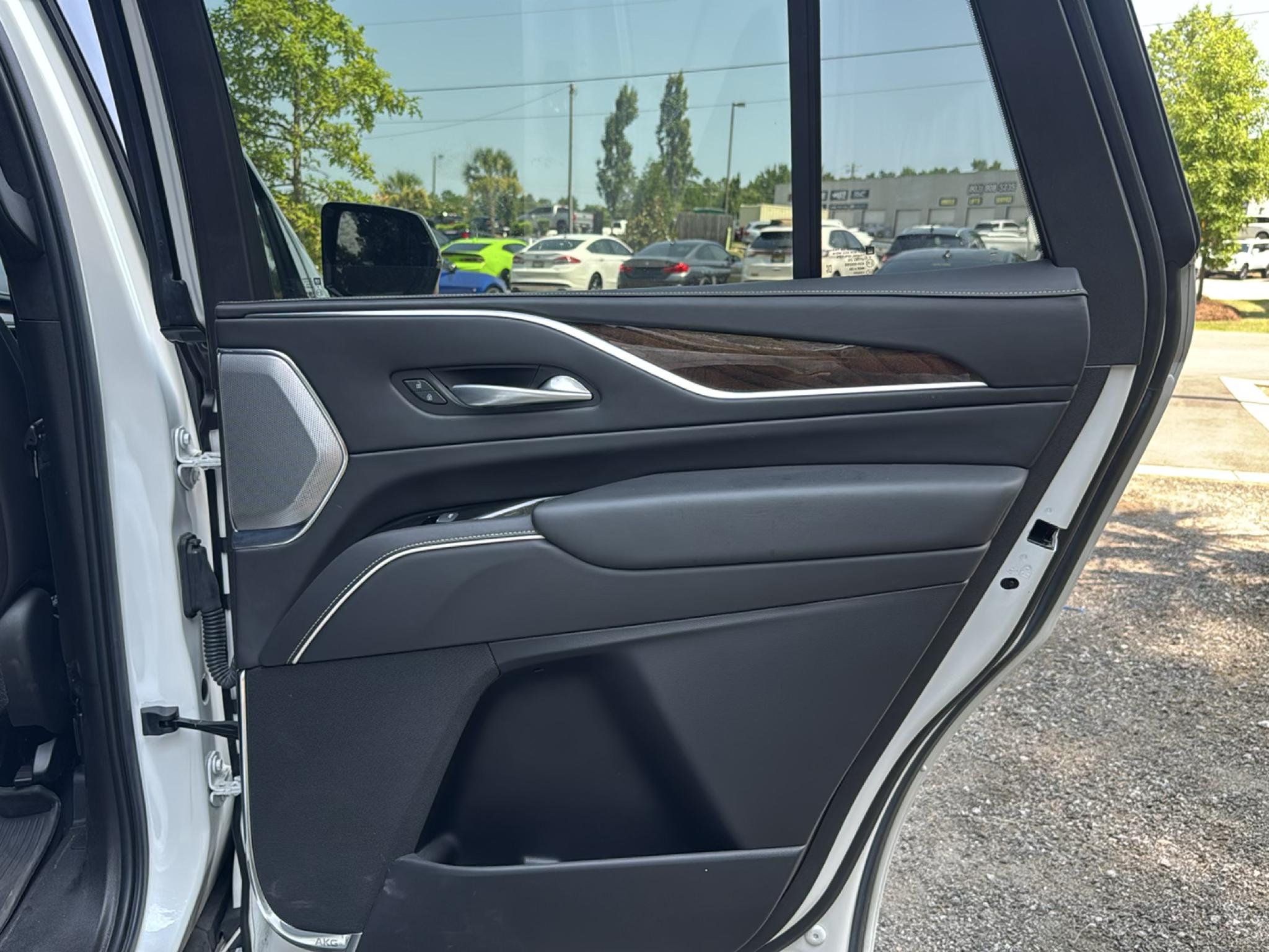 Cadillac Escalade 4WD 4dr Sport Platinum 2021