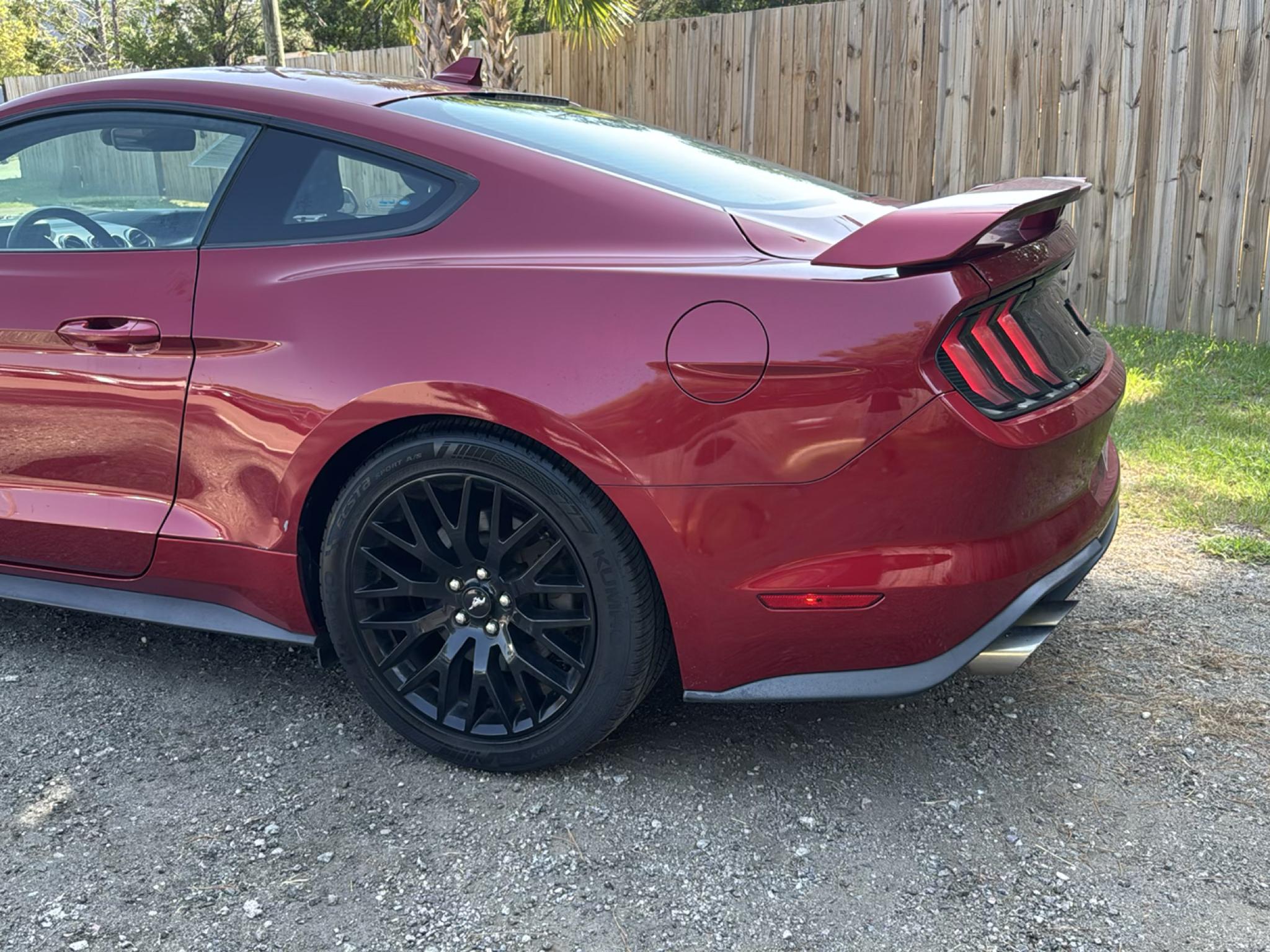 Ford Mustang  2020