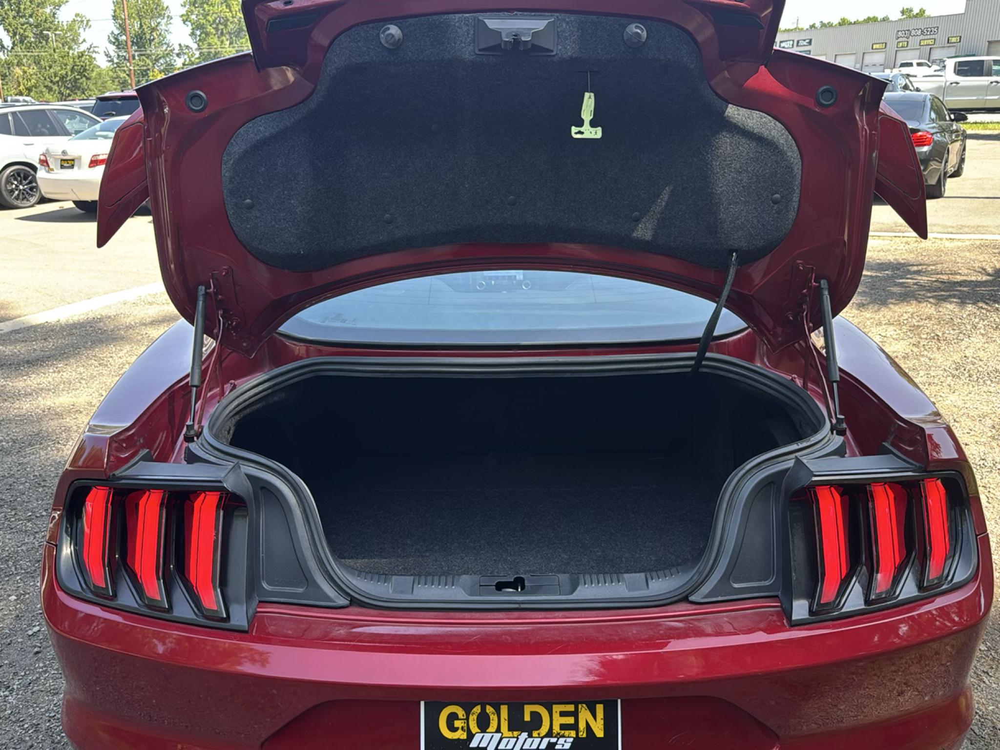 Ford Mustang  2020