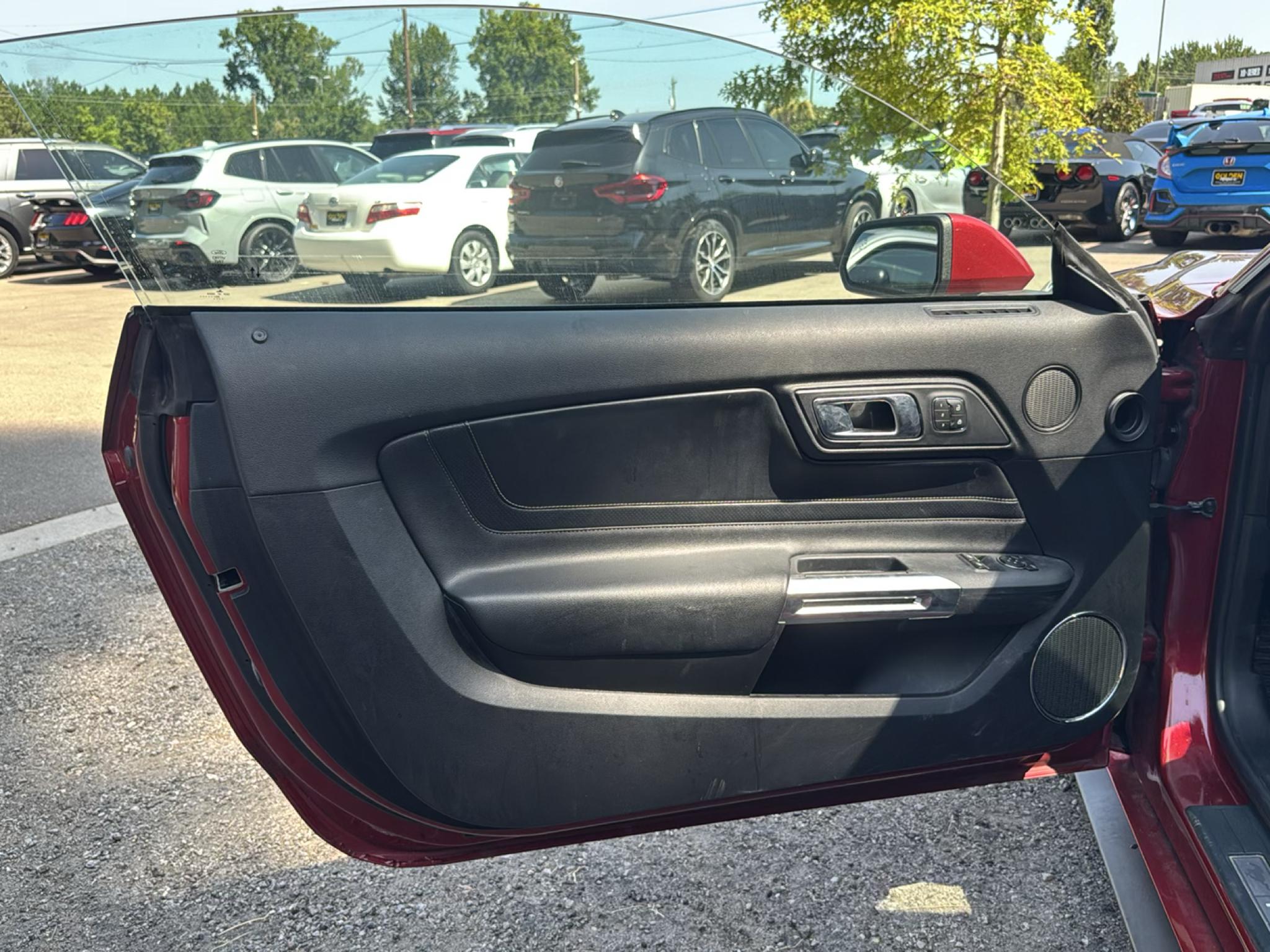 Ford Mustang  2020