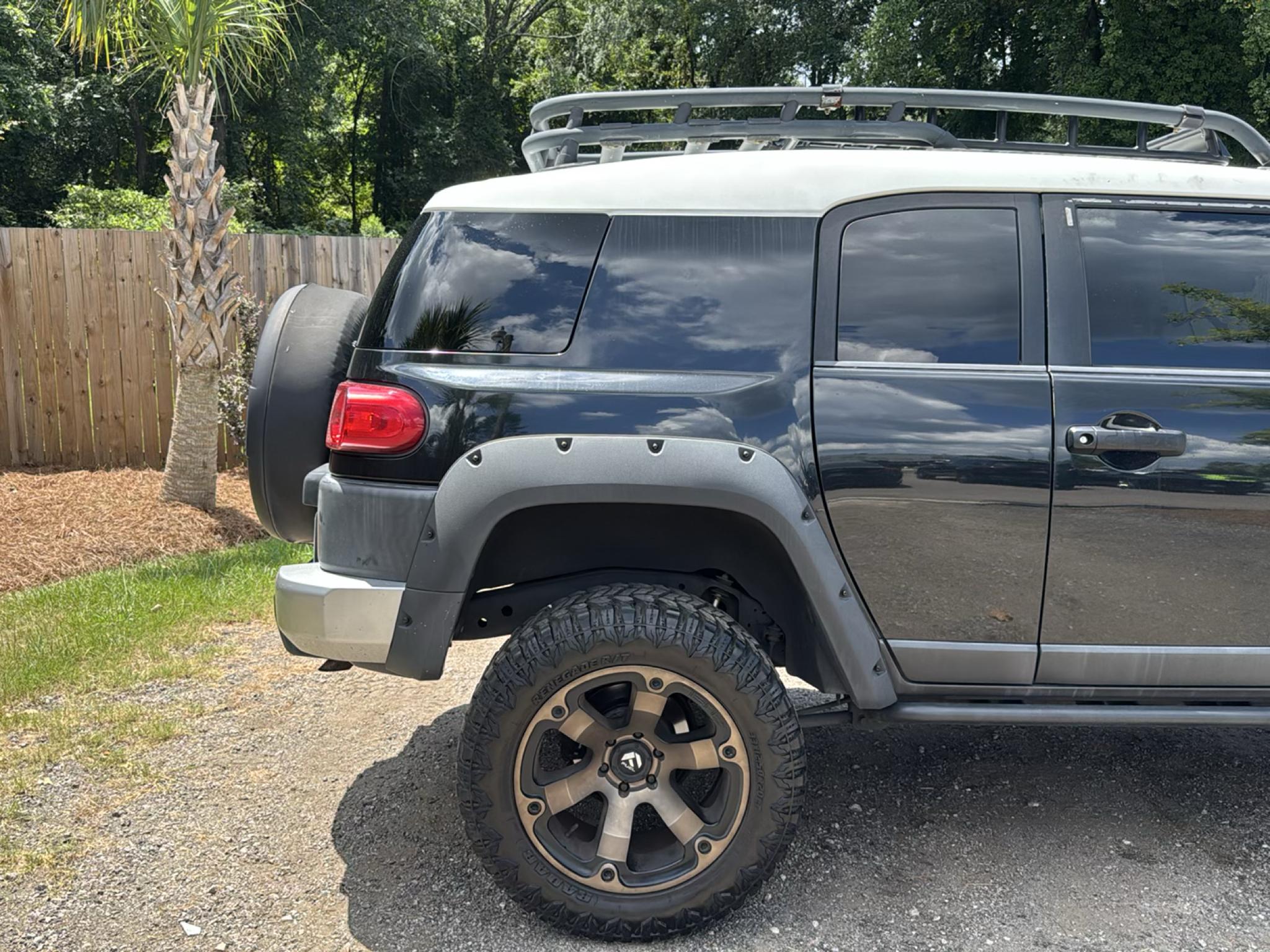 Toyota FJ Cruiser  2007