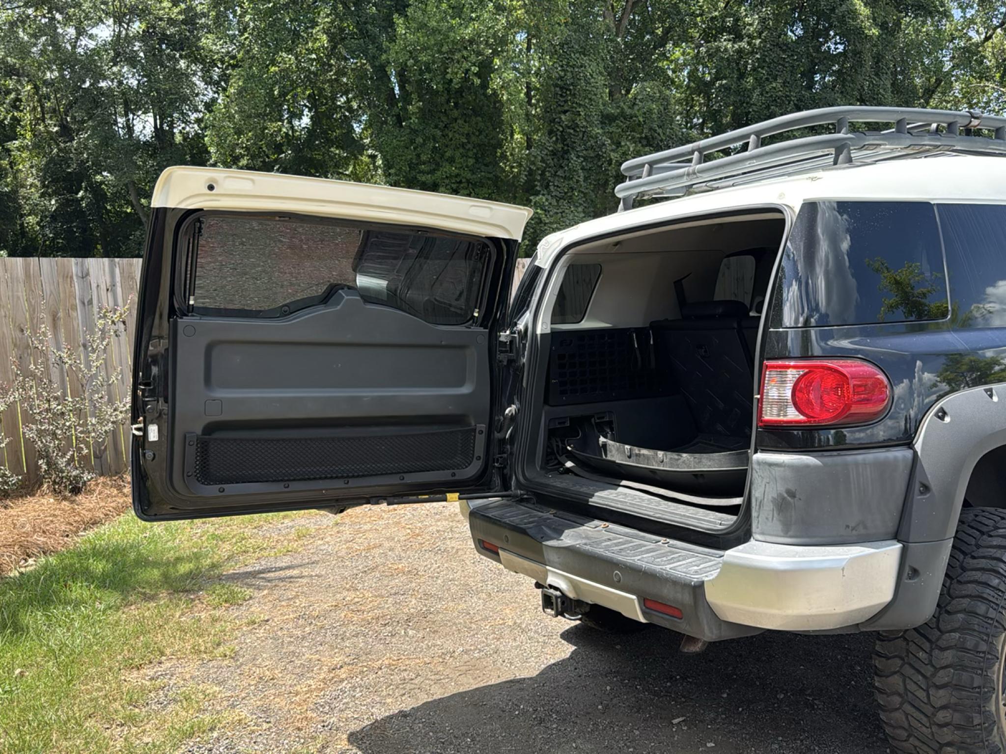 Toyota FJ Cruiser  2007
