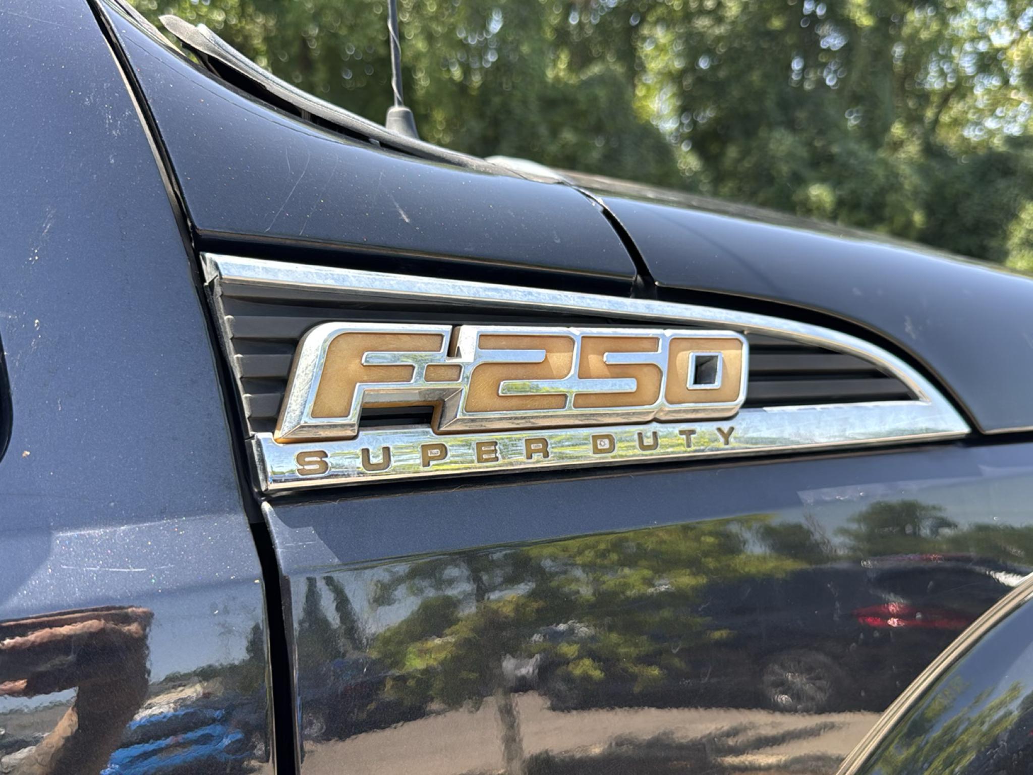 Ford Super Duty F-250 SRW  2012