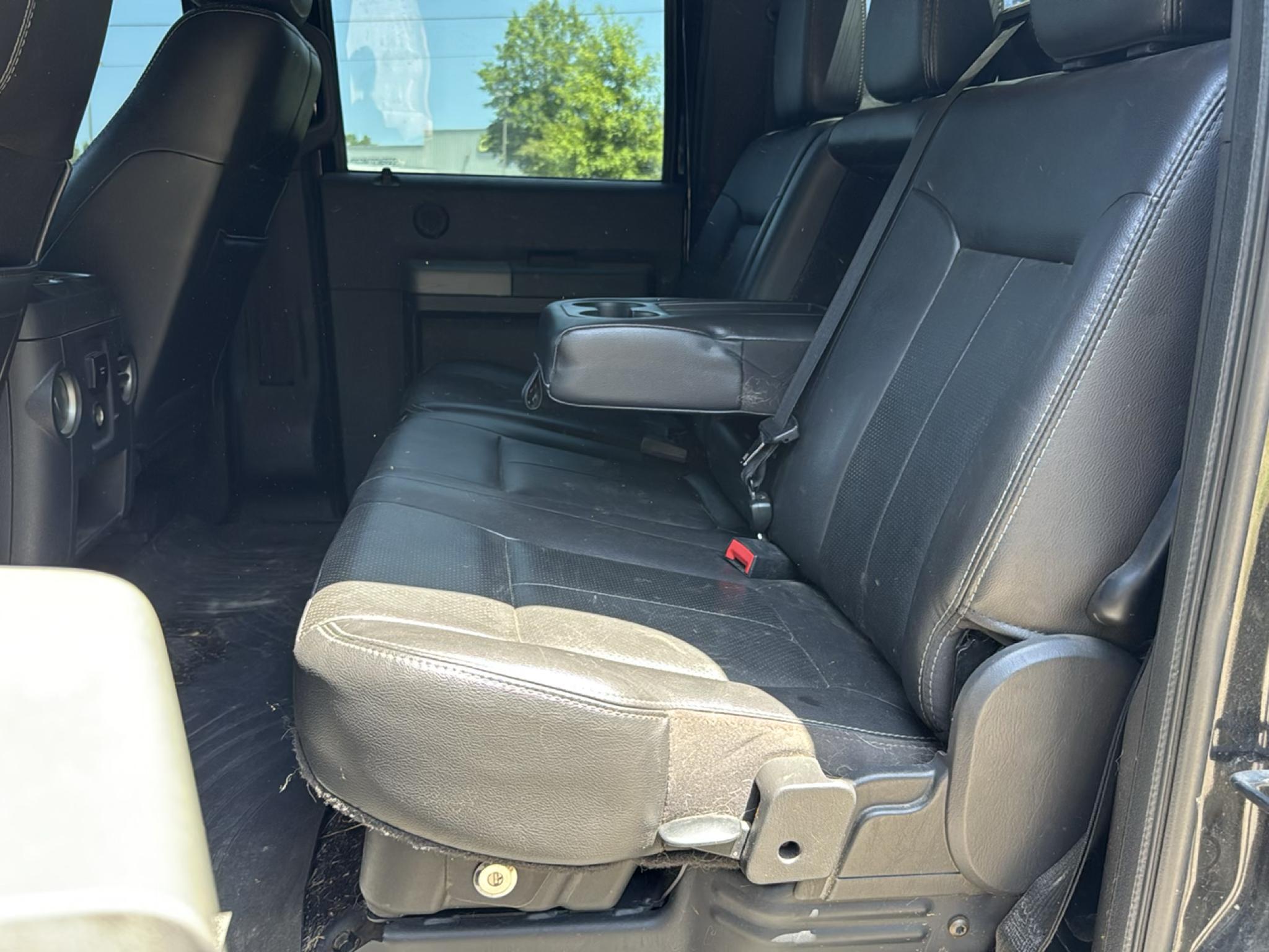 Ford Super Duty F-250 SRW  2012