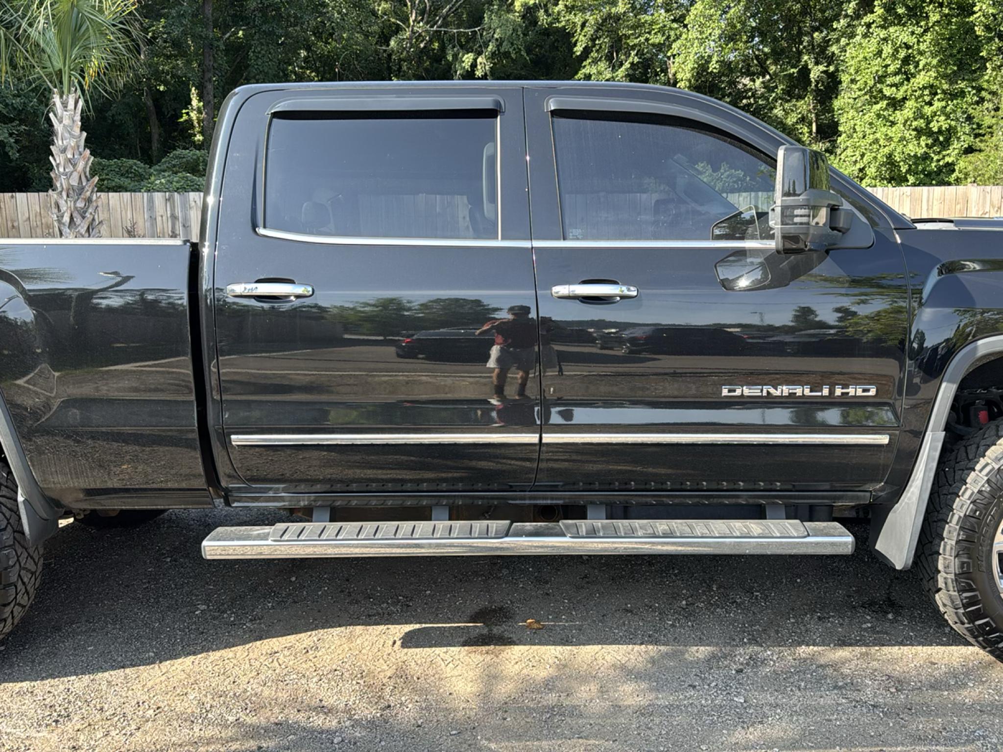 GMC Sierra 2500HD 4WD Crew Cab 153.7" Denali 2015