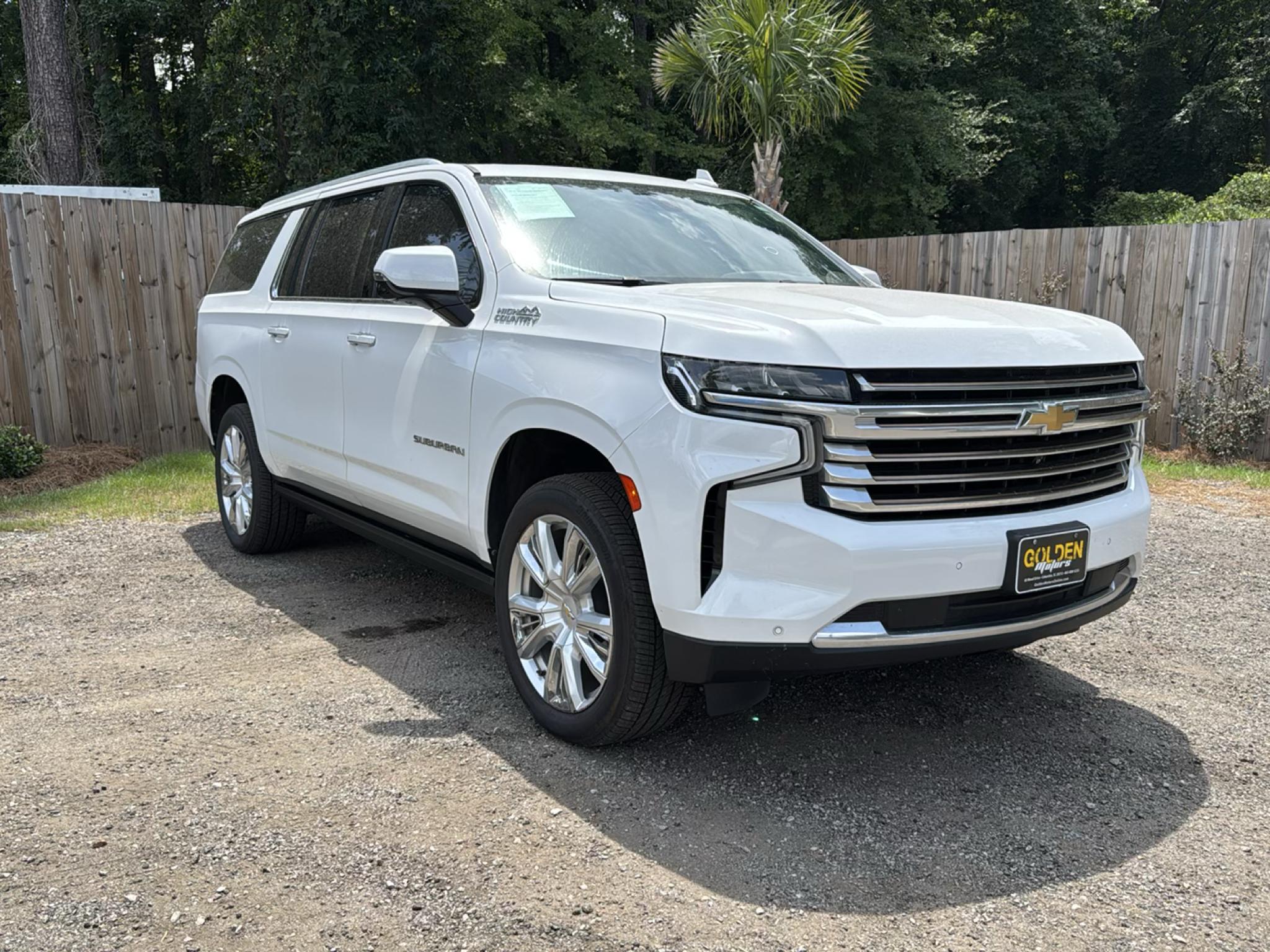 Chevrolet Suburban 4WD 4dr High Country 2021