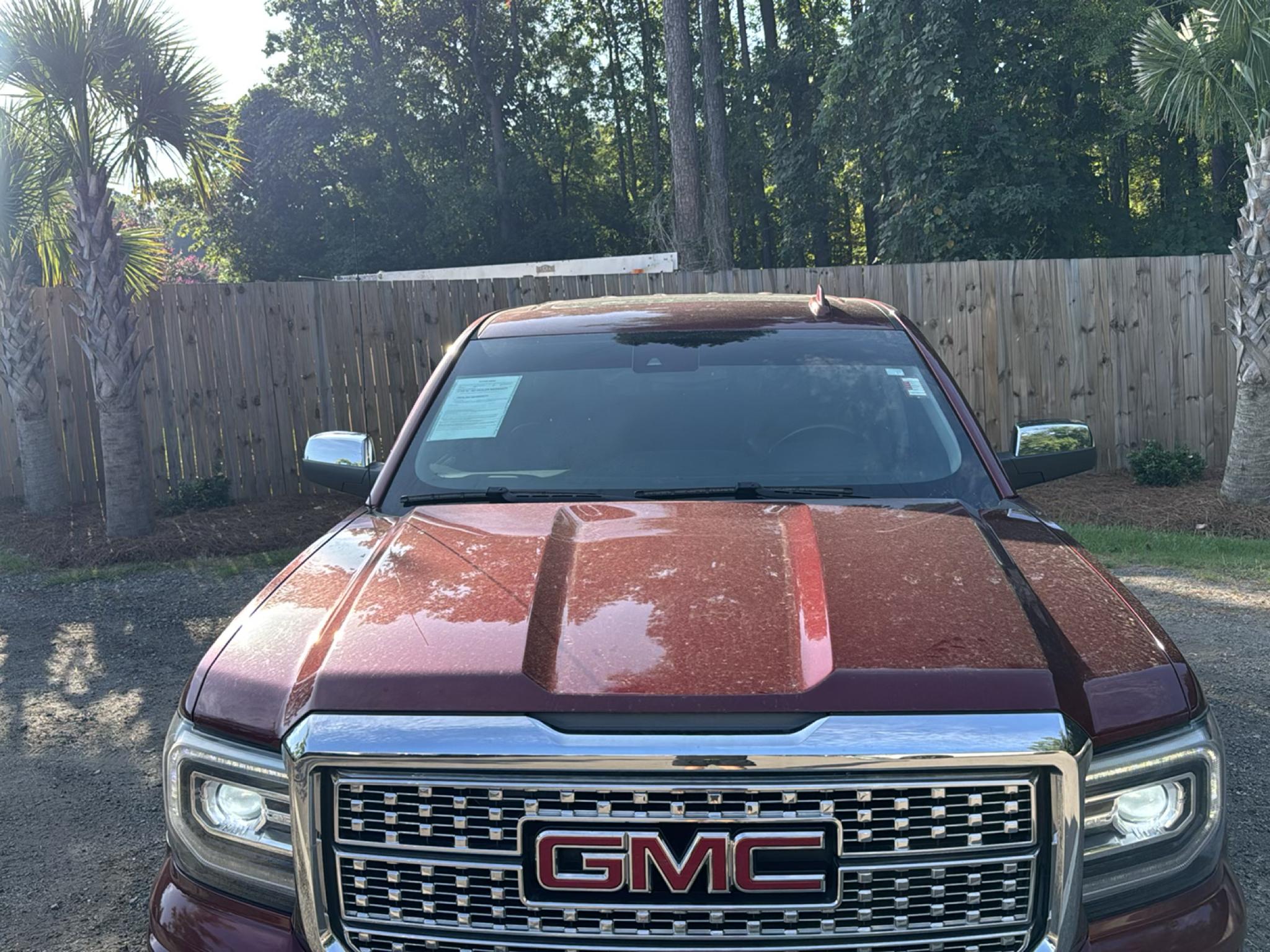 GMC Sierra 1500 4WD Crew Cab 143.5" Denali 2017