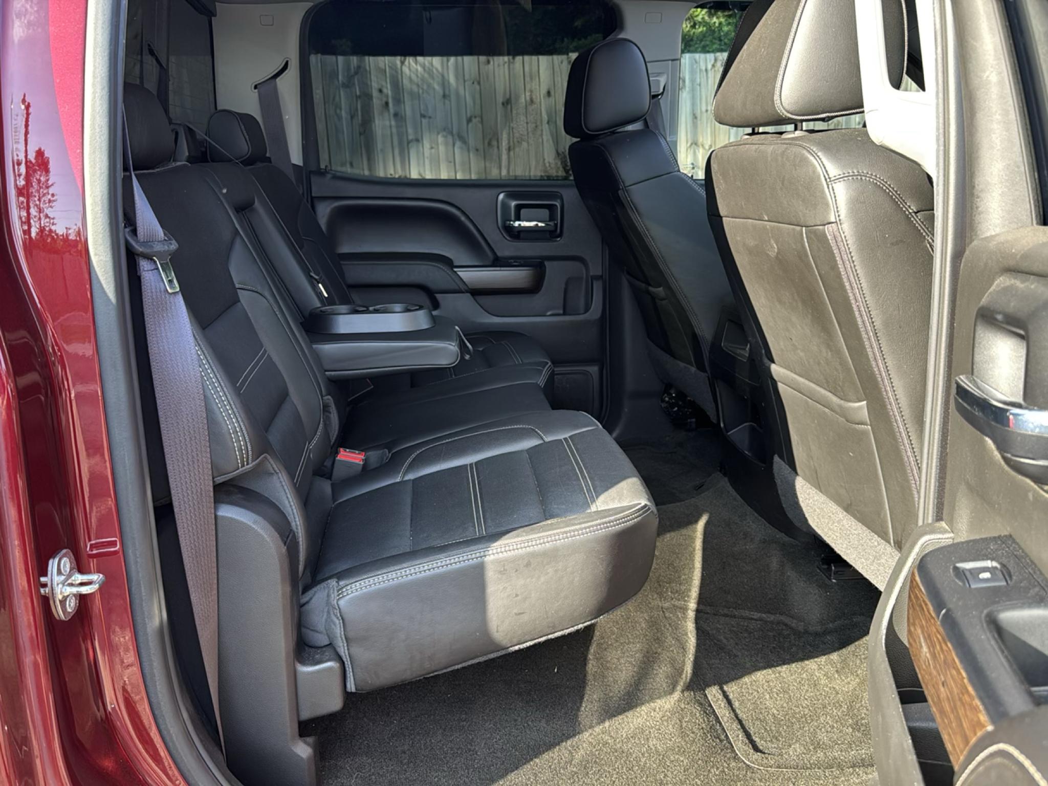 GMC Sierra 1500 4WD Crew Cab 143.5" Denali 2017